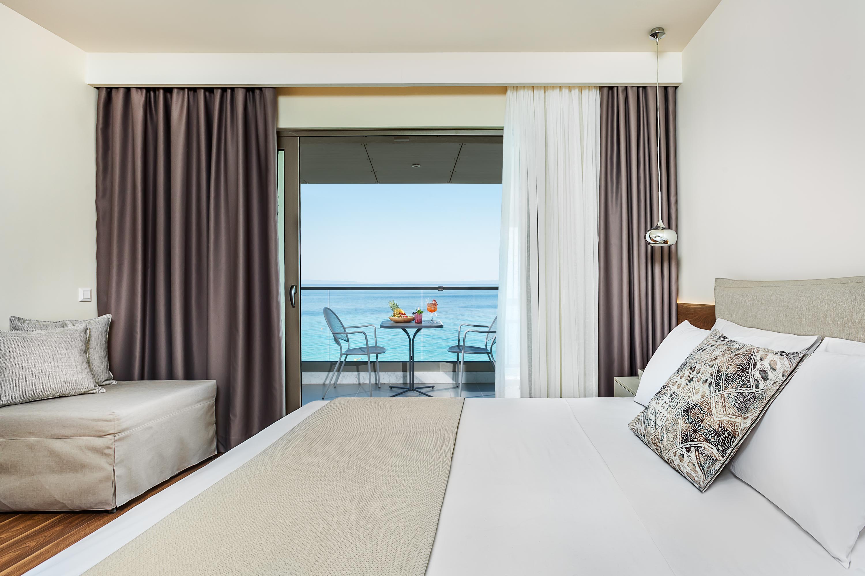 Ammon Zeus Luxury Beach Hotel