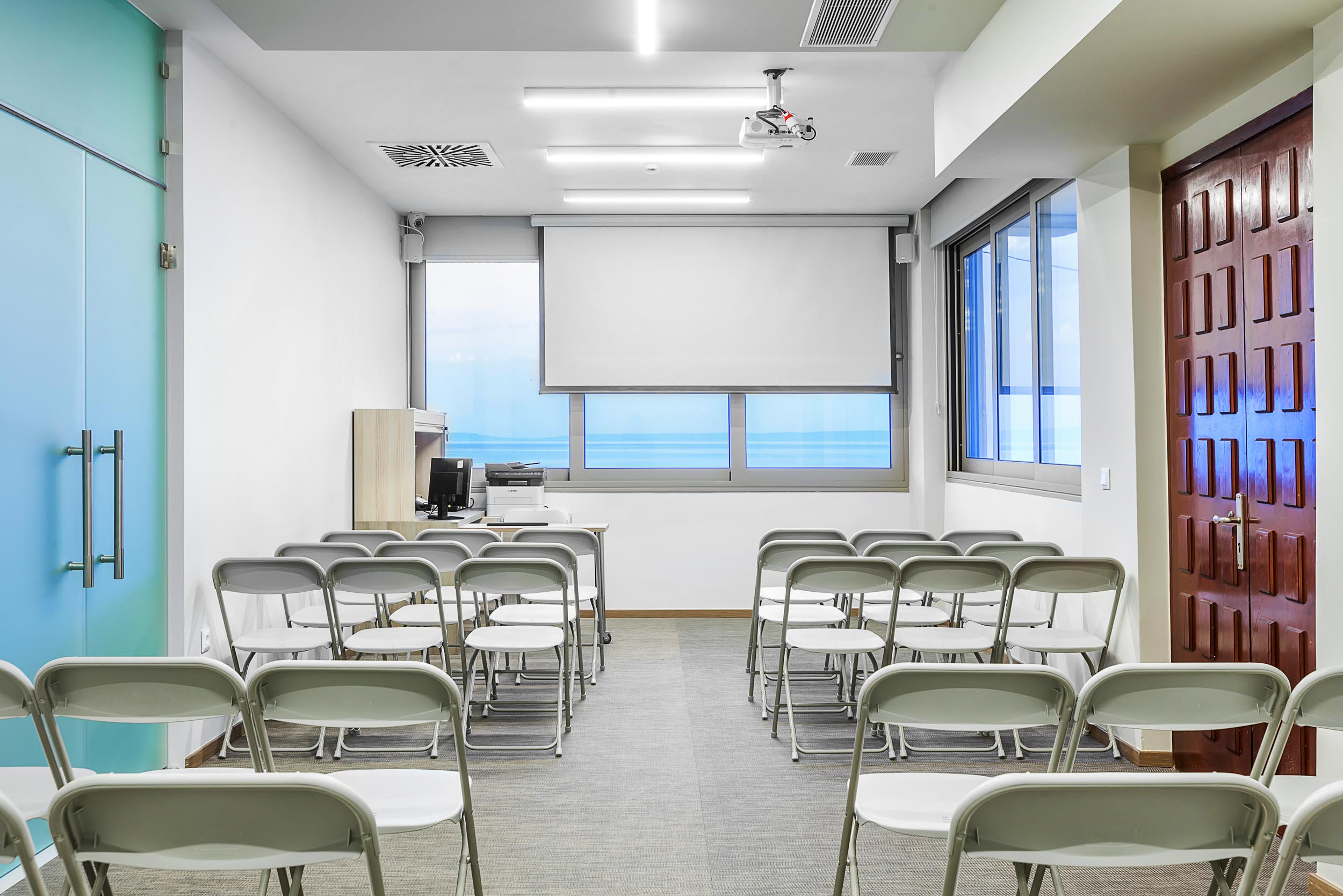 Ammon Zeus Luxury Beach Hotel