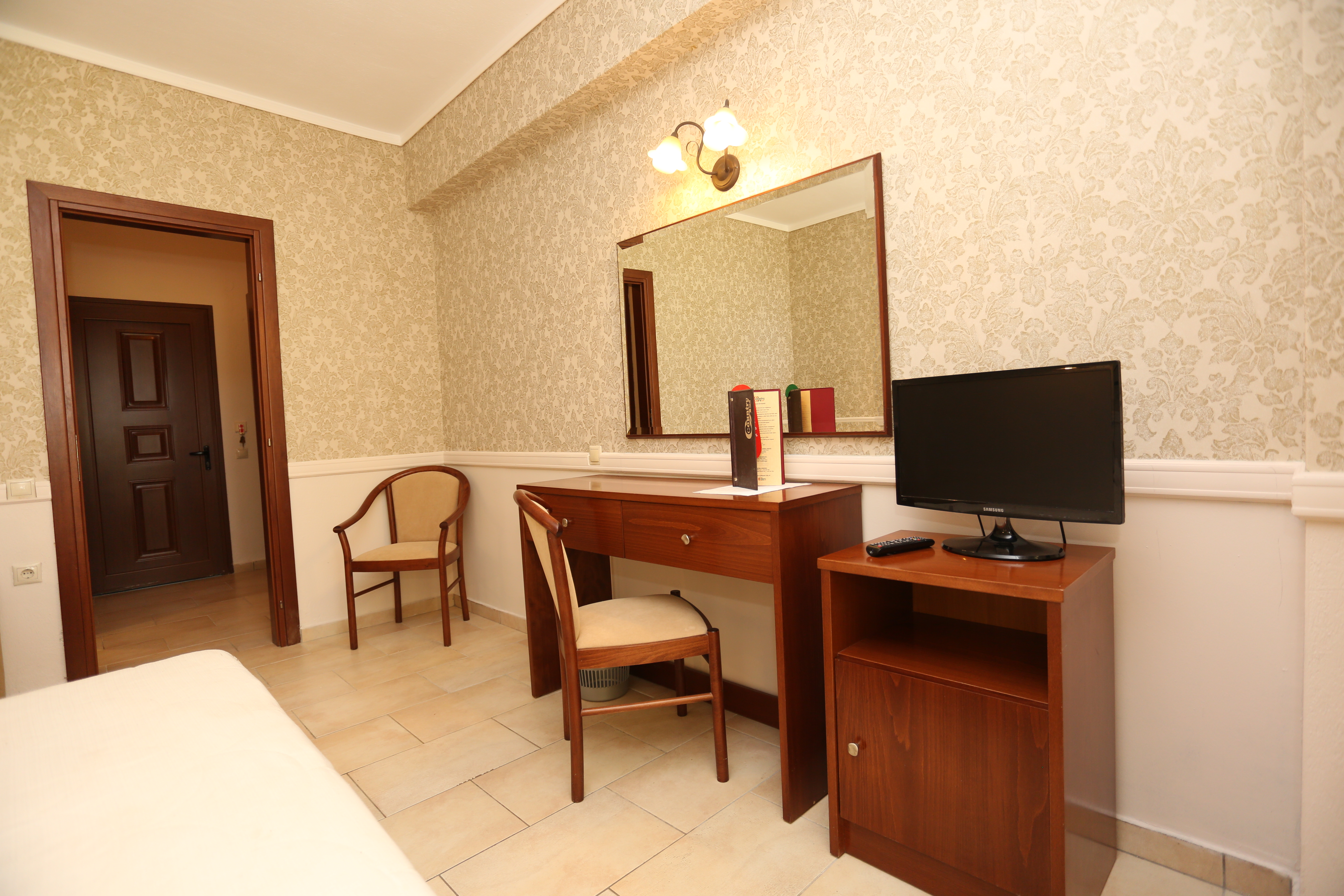 Country Inn Hotel