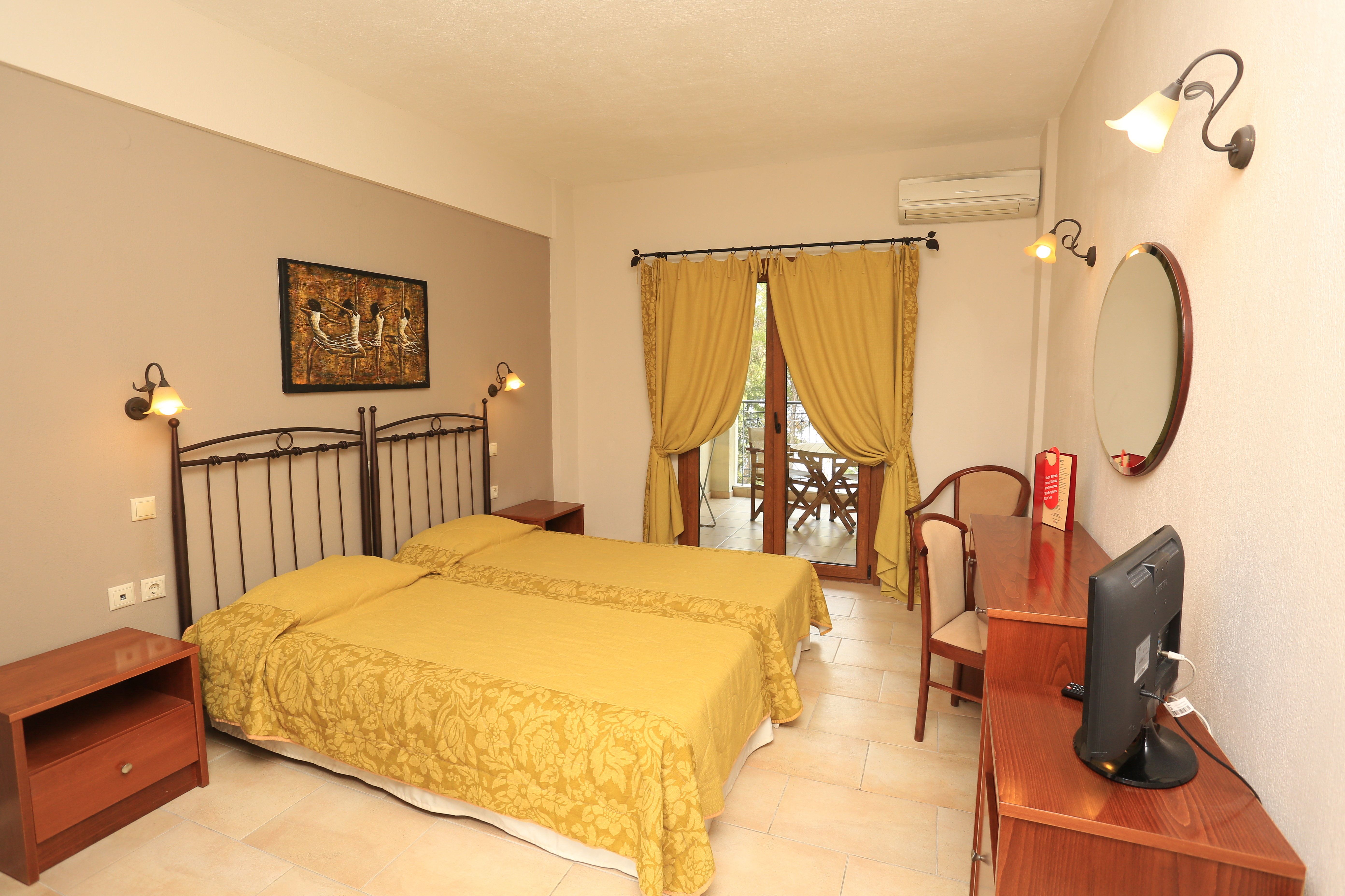 Country Inn Hotel