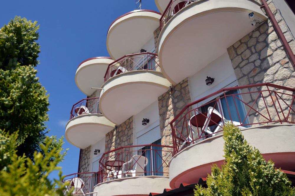 Giorgio Apartments