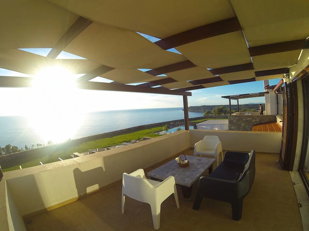 Alex Pool Villa Elani