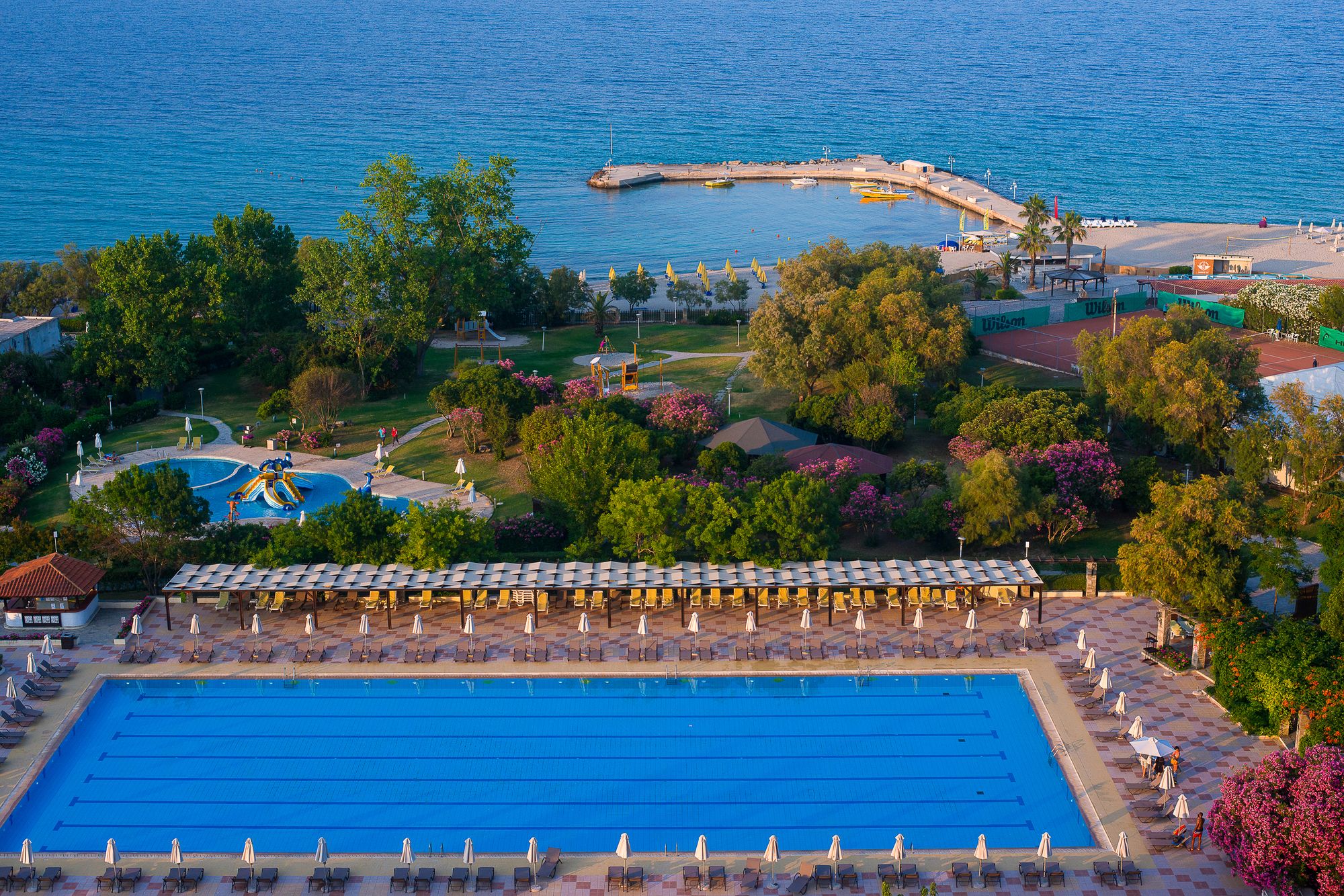 Athos Palace Hotel