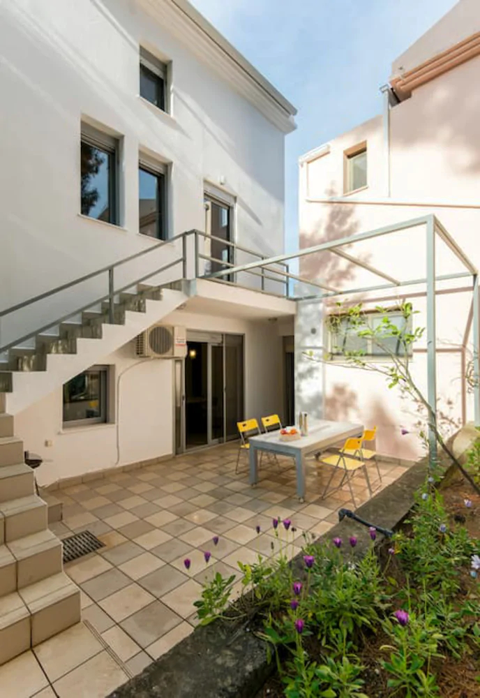 Green Bay Villa by JJ Hospitality