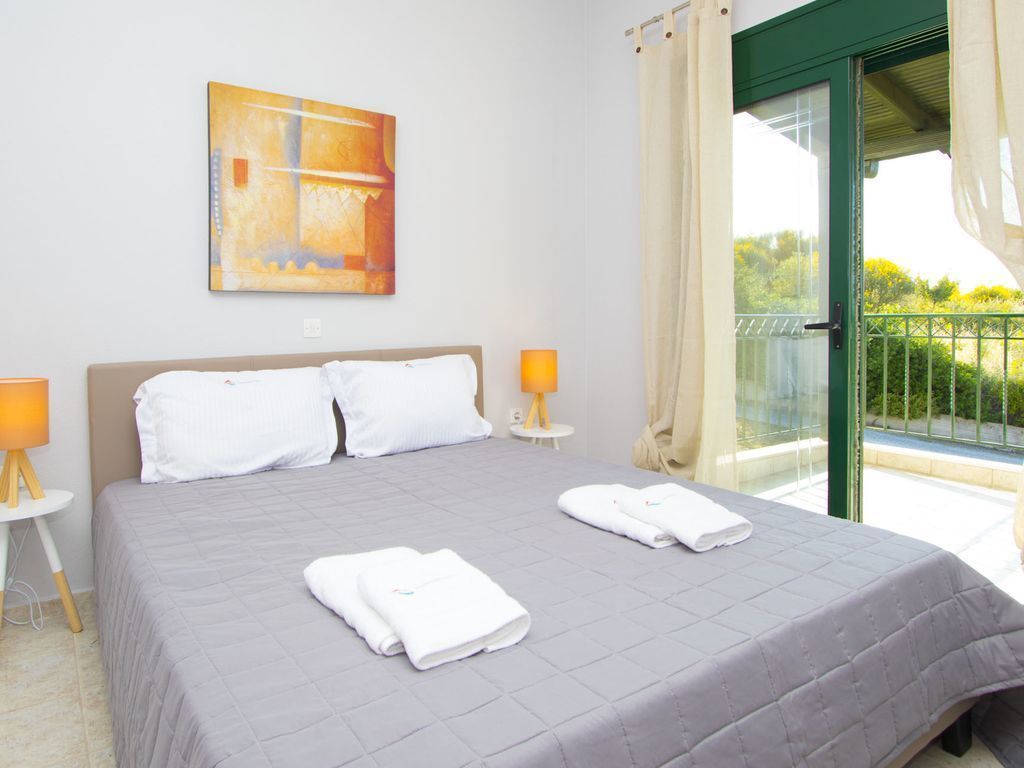 Plagia Shared Pool Maisonette