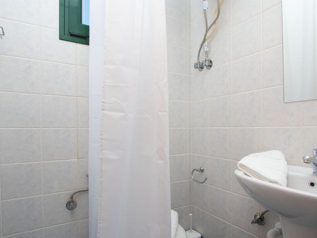 Plagia Shared Pool Maisonette