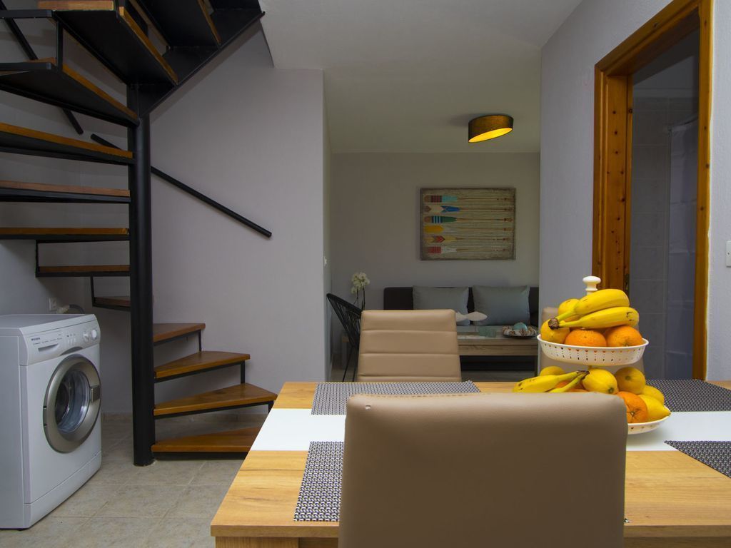 Plagia Shared Pool Maisonette