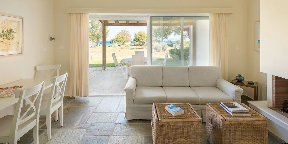 Tricot Beachfront House