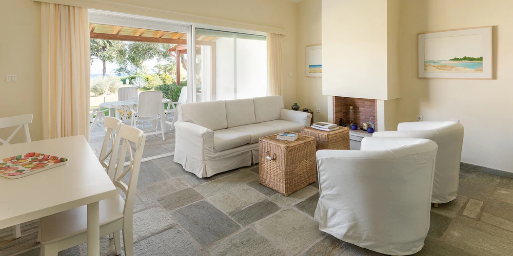 Tricot Beachfront House