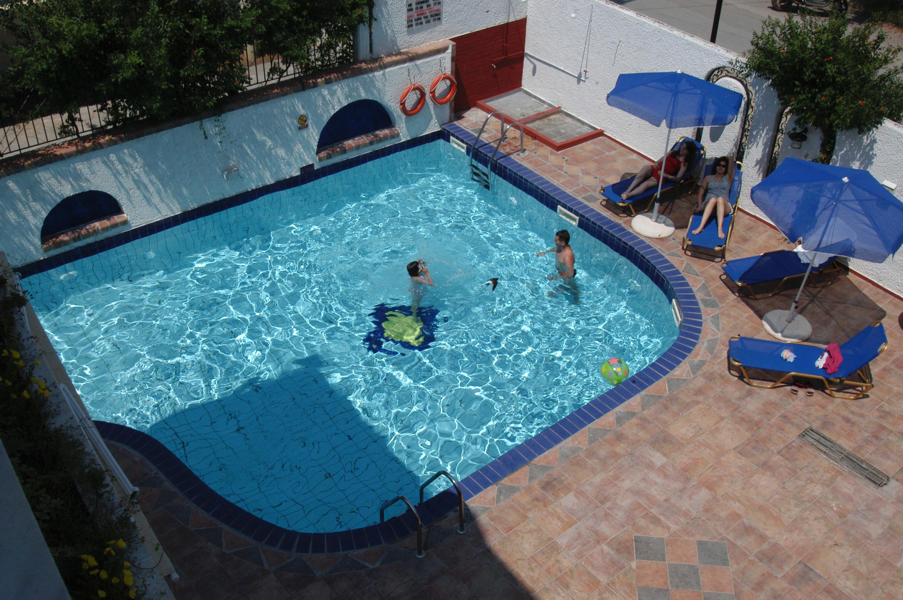 Golden Beach Hotel