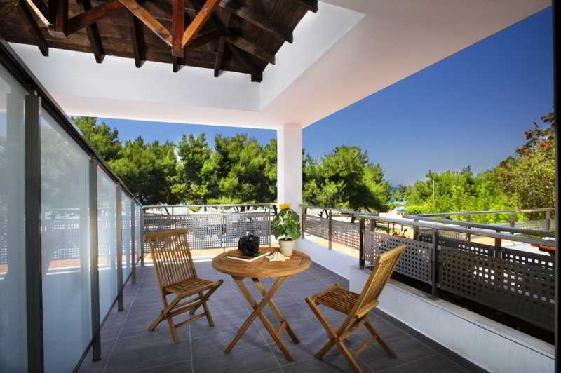 Portes Beach Hotel