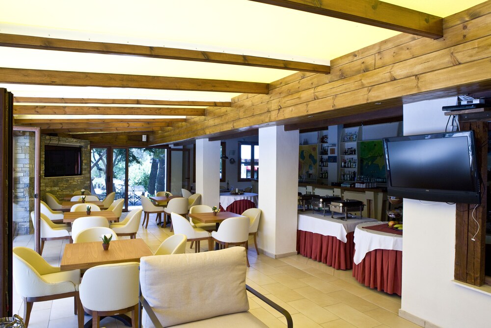Kelyfos Hotel