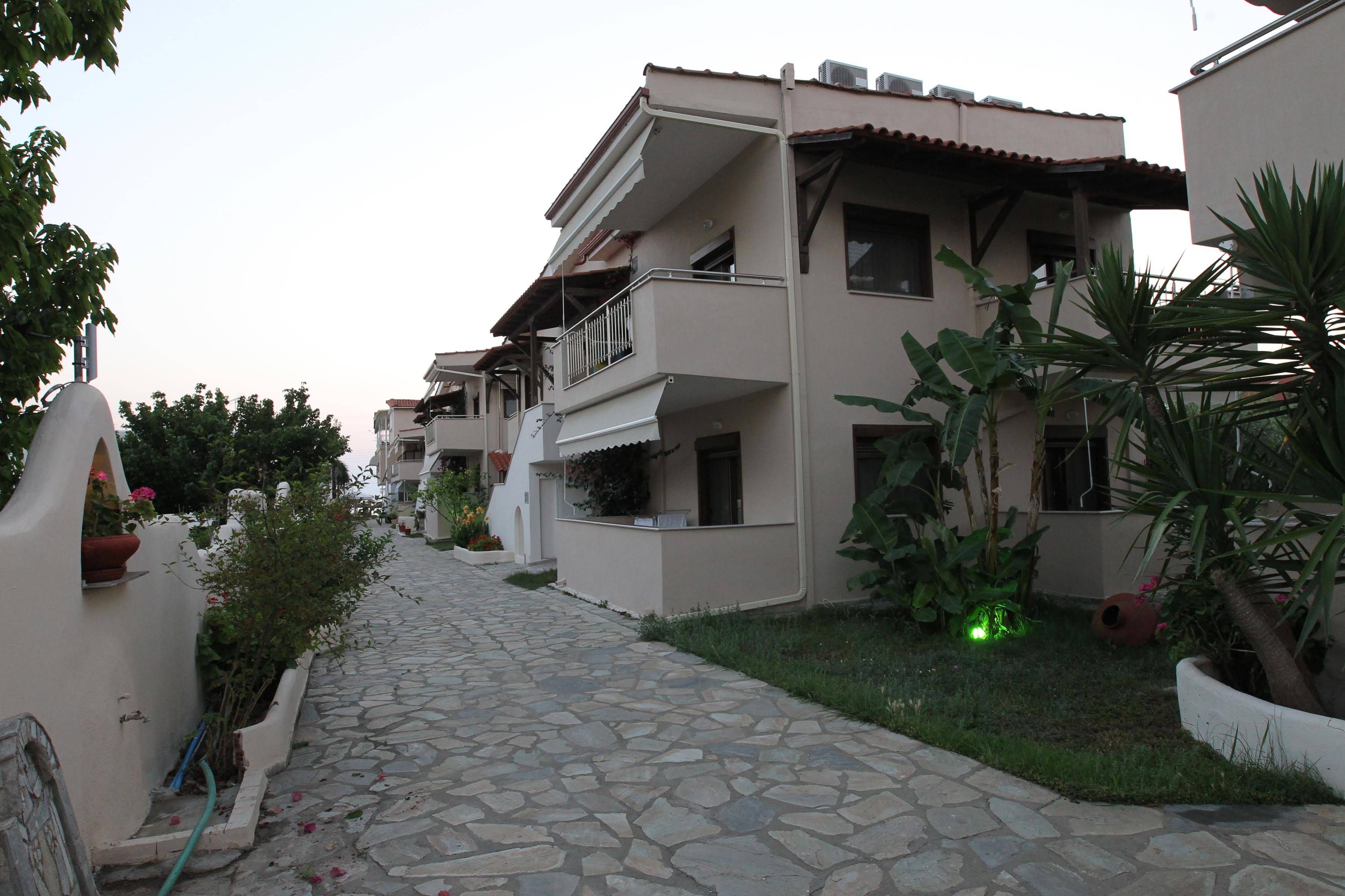 Meliton Inn Hotel & Suites