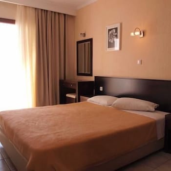 Akti Ouranoupoli Beach Resort