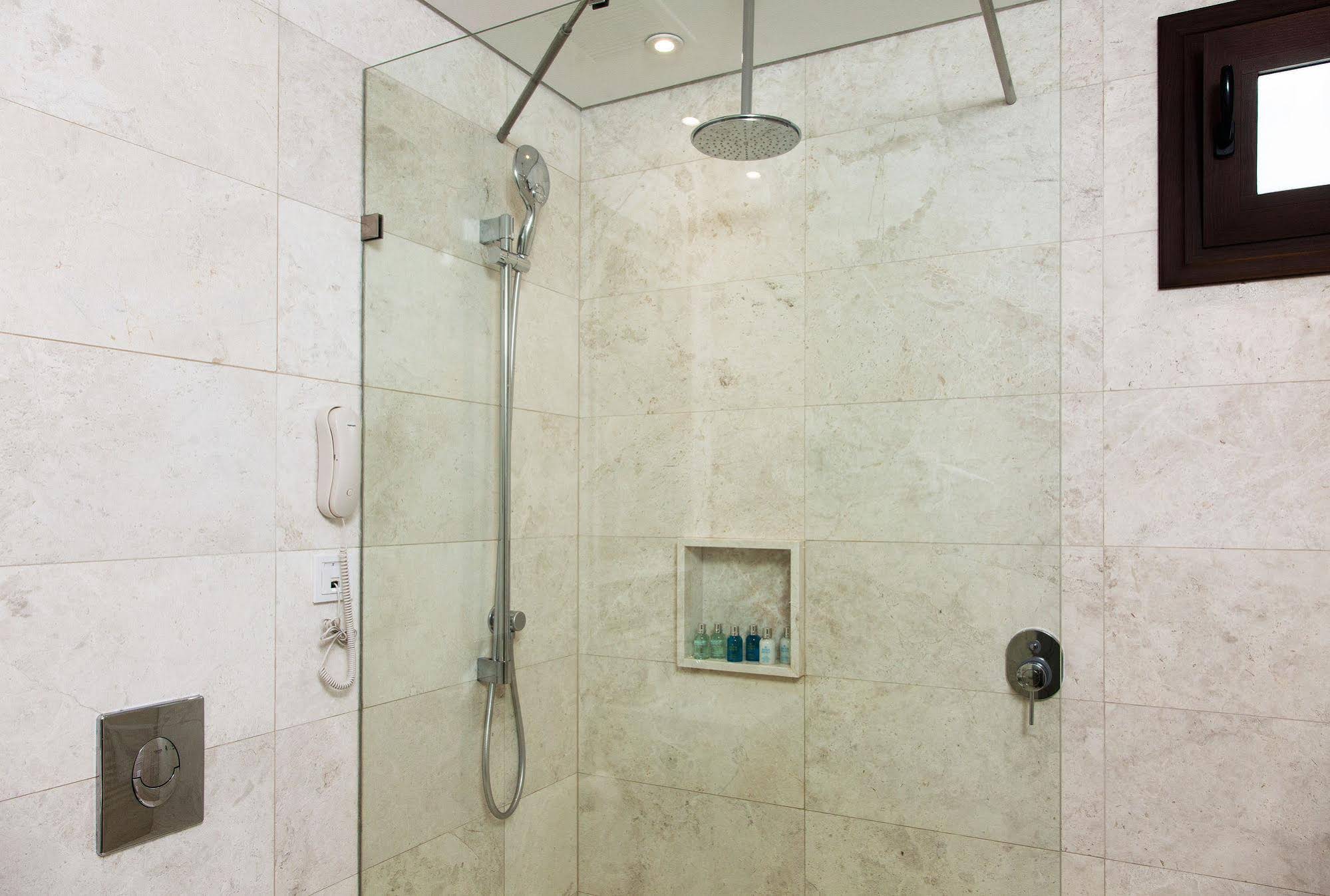 Ayia Marina Suites