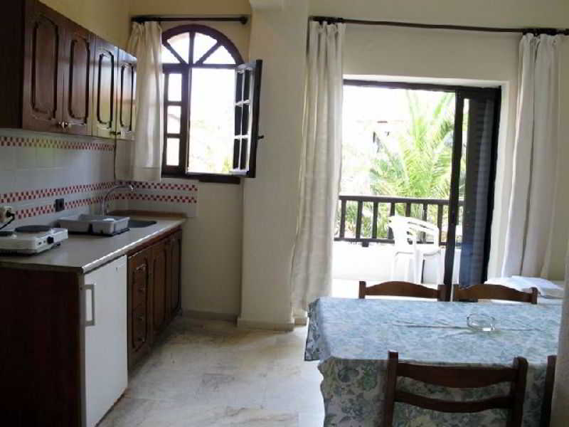 Ioli Village