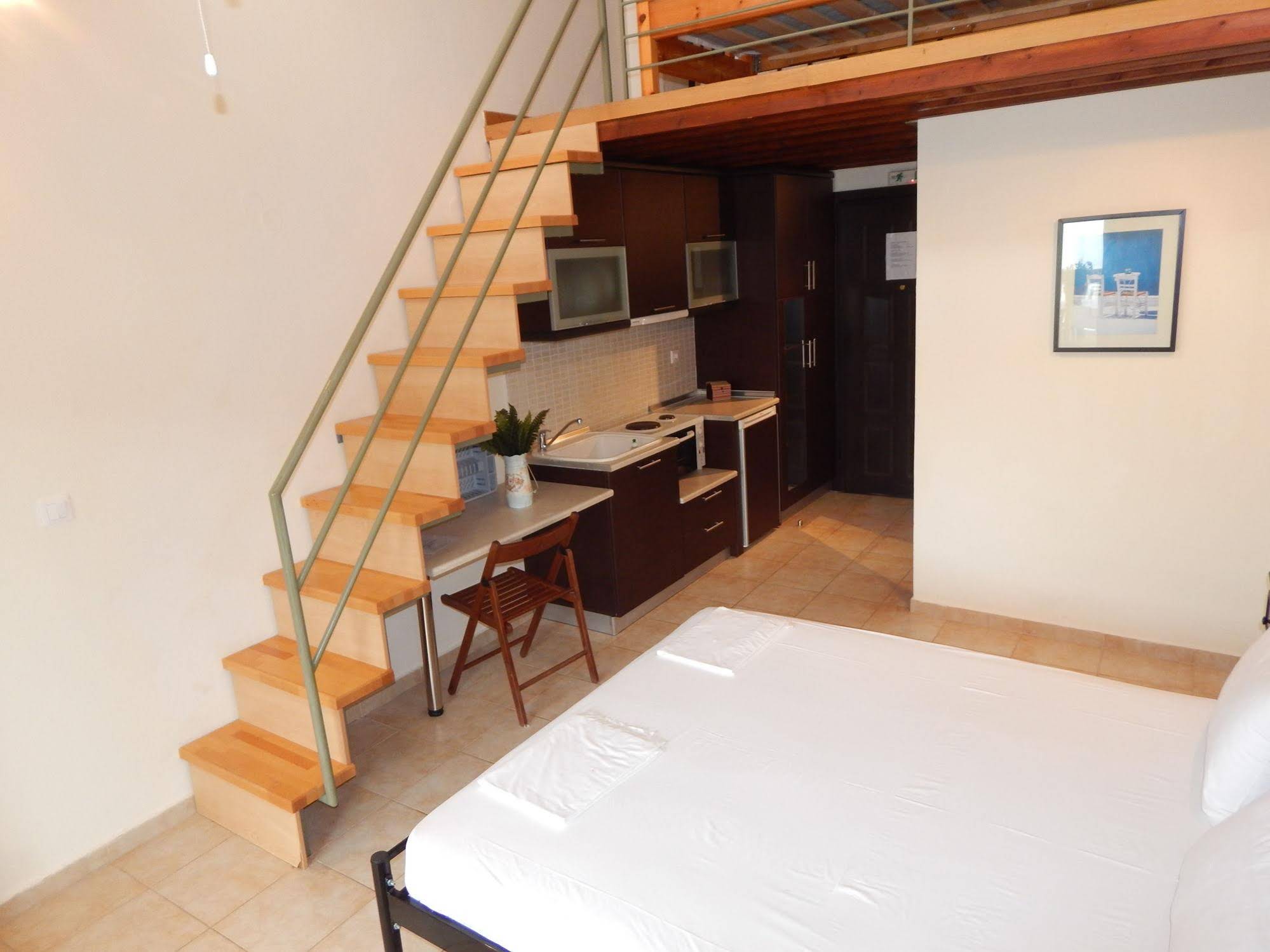 Kripis Studio Pefkohori