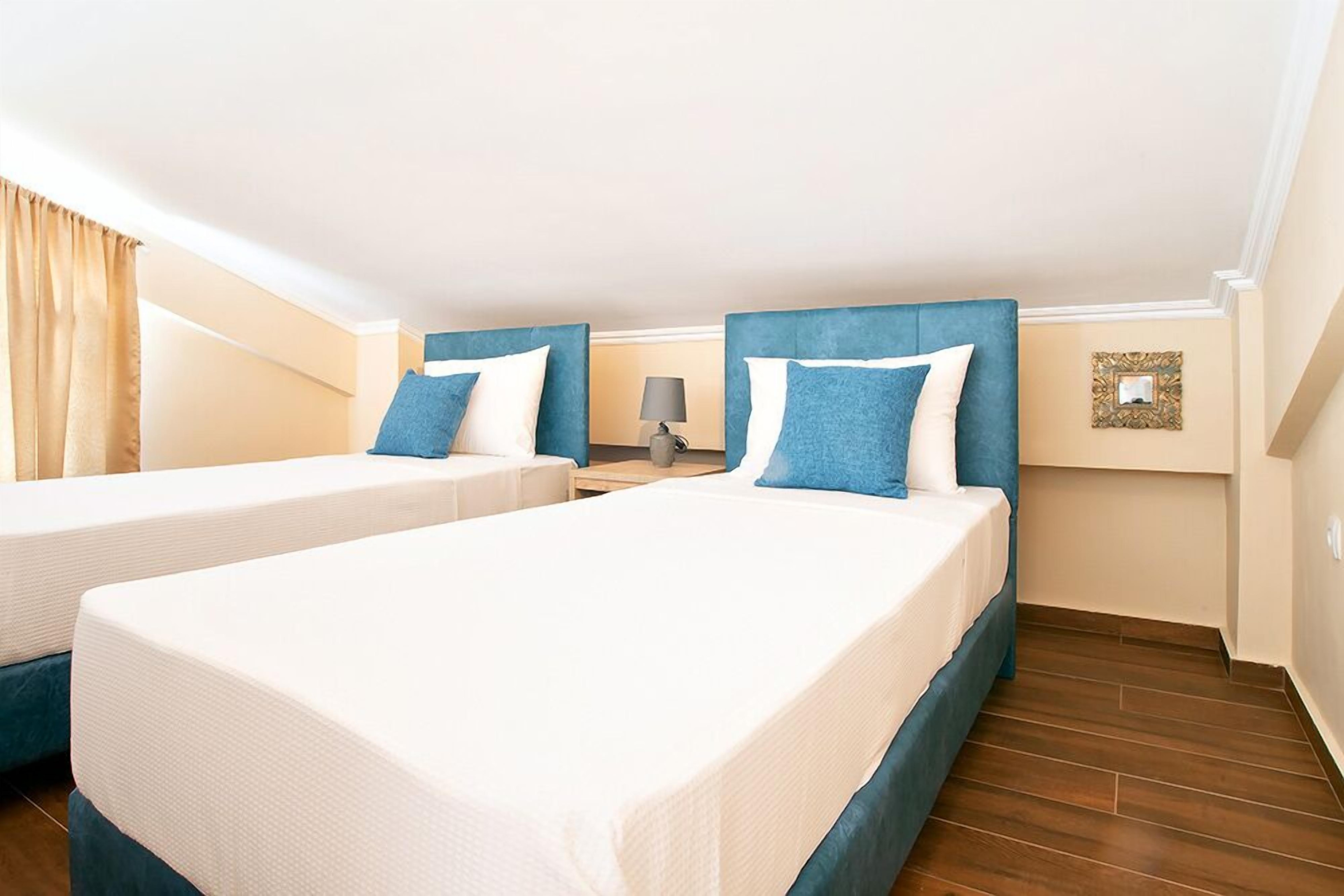 Valery Apartments