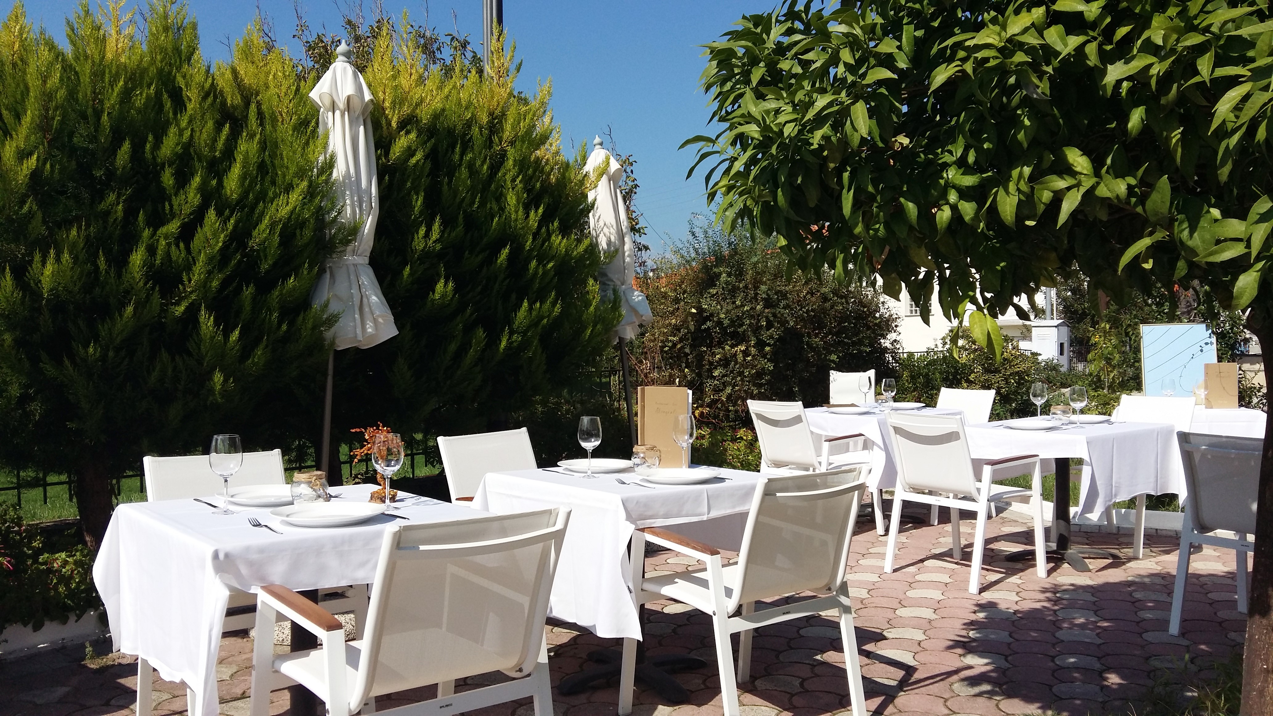 Akrogiali Exclusive Hotel