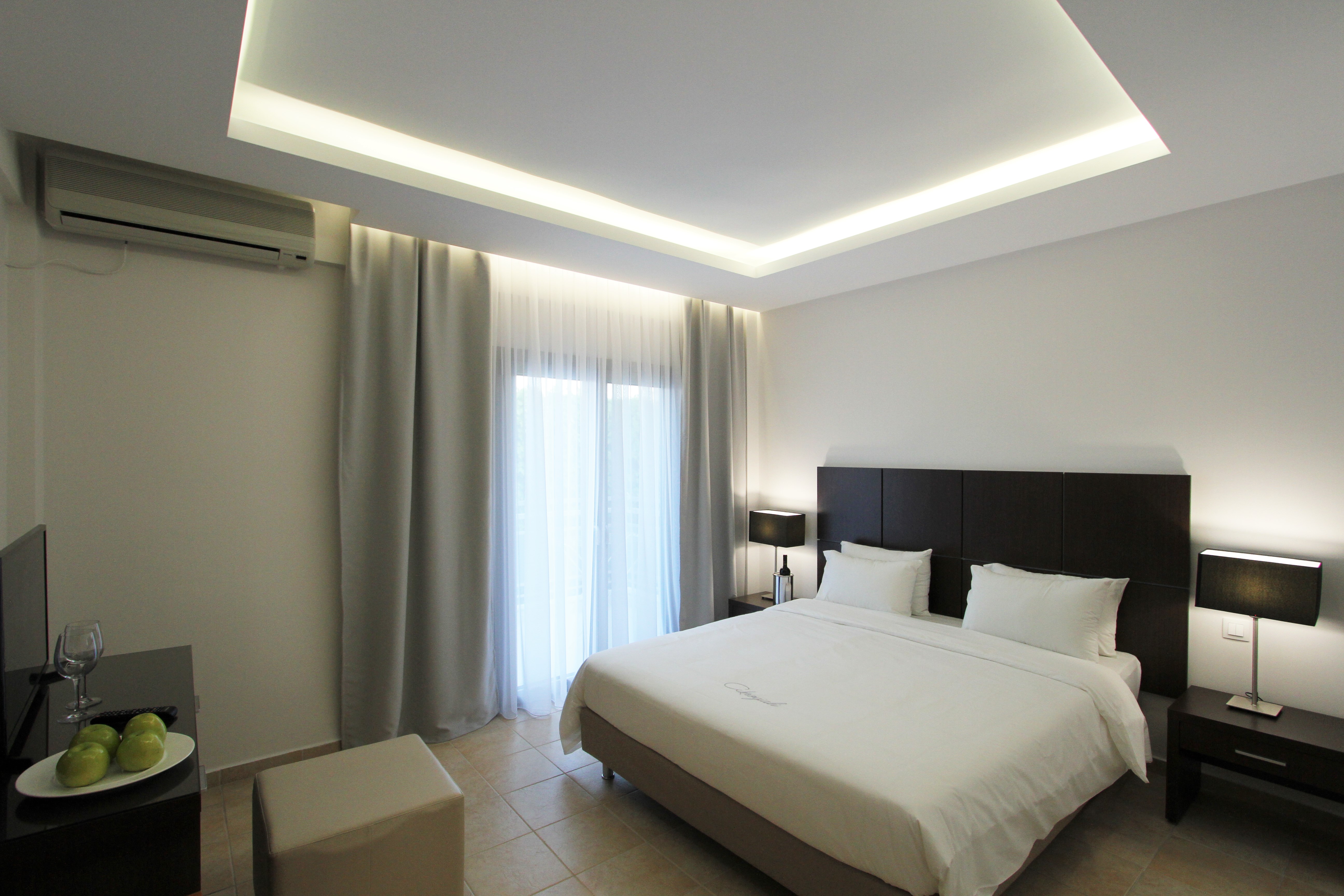 Akrogiali Exclusive Hotel