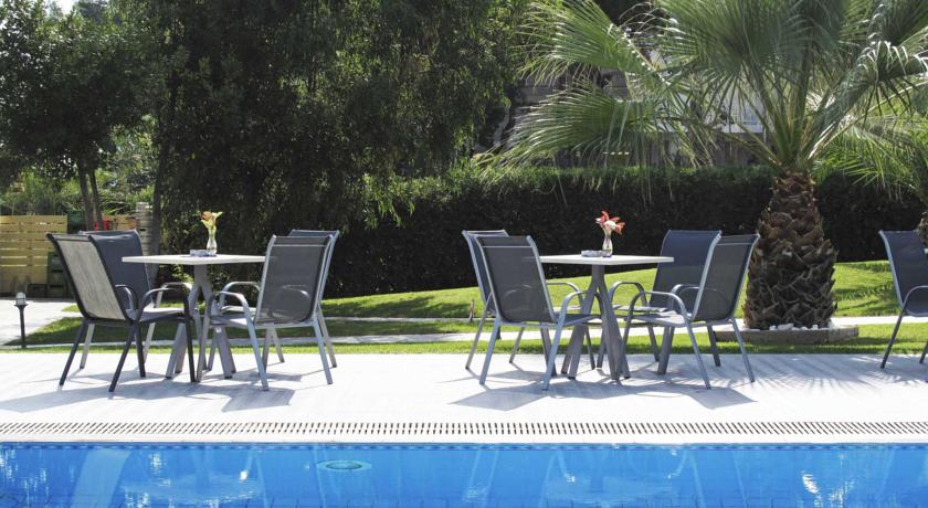 Azur Hotel
