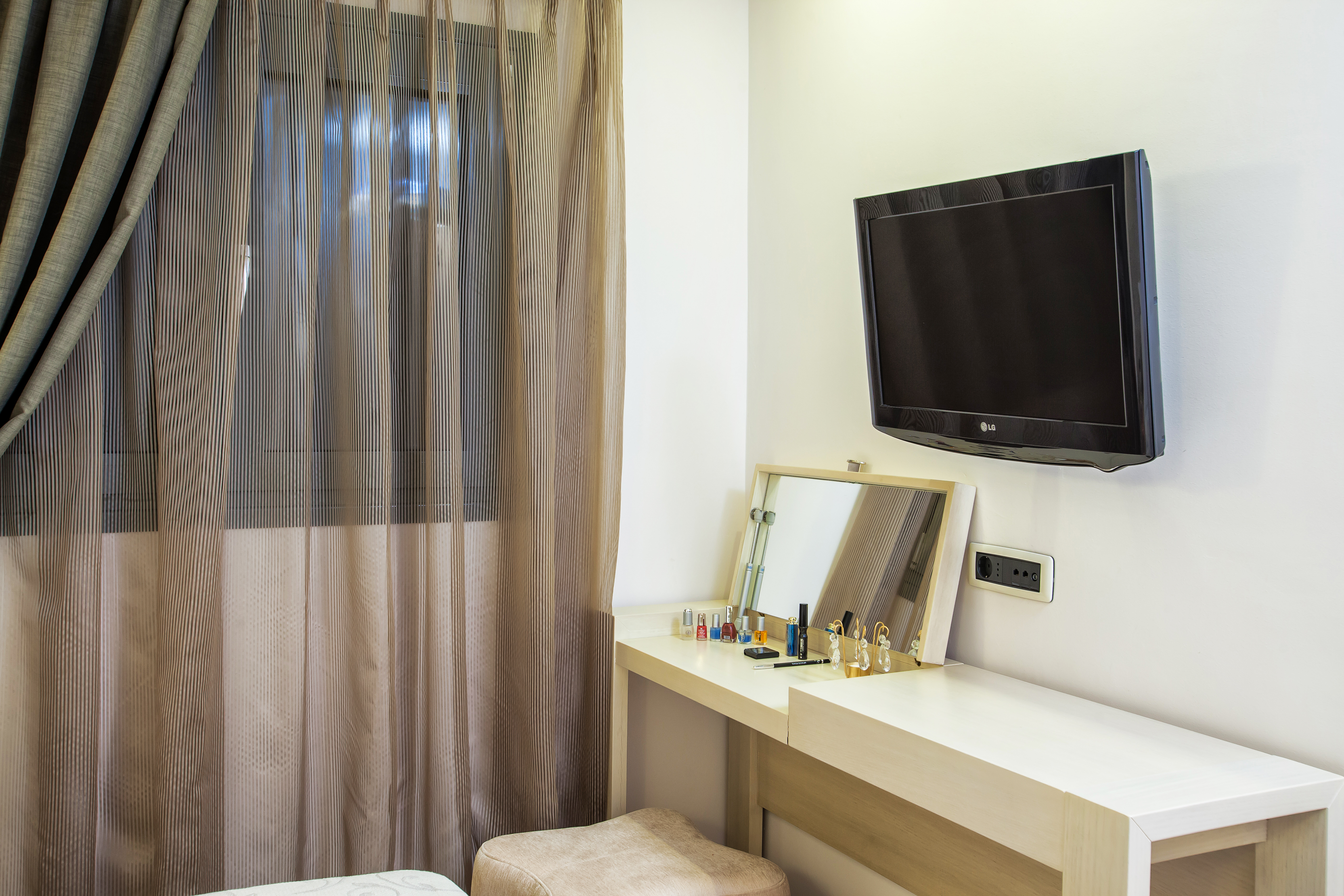 Core Hotel
