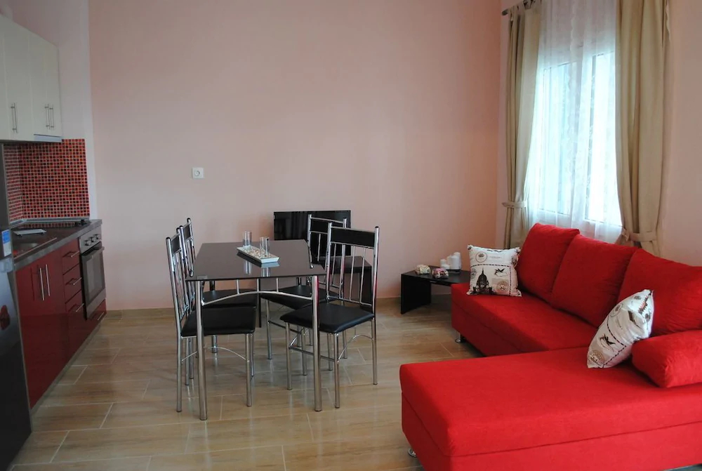Kentrikon Suites