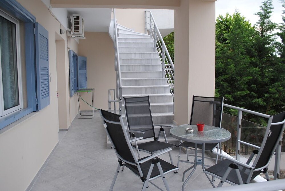 Kentrikon Suites