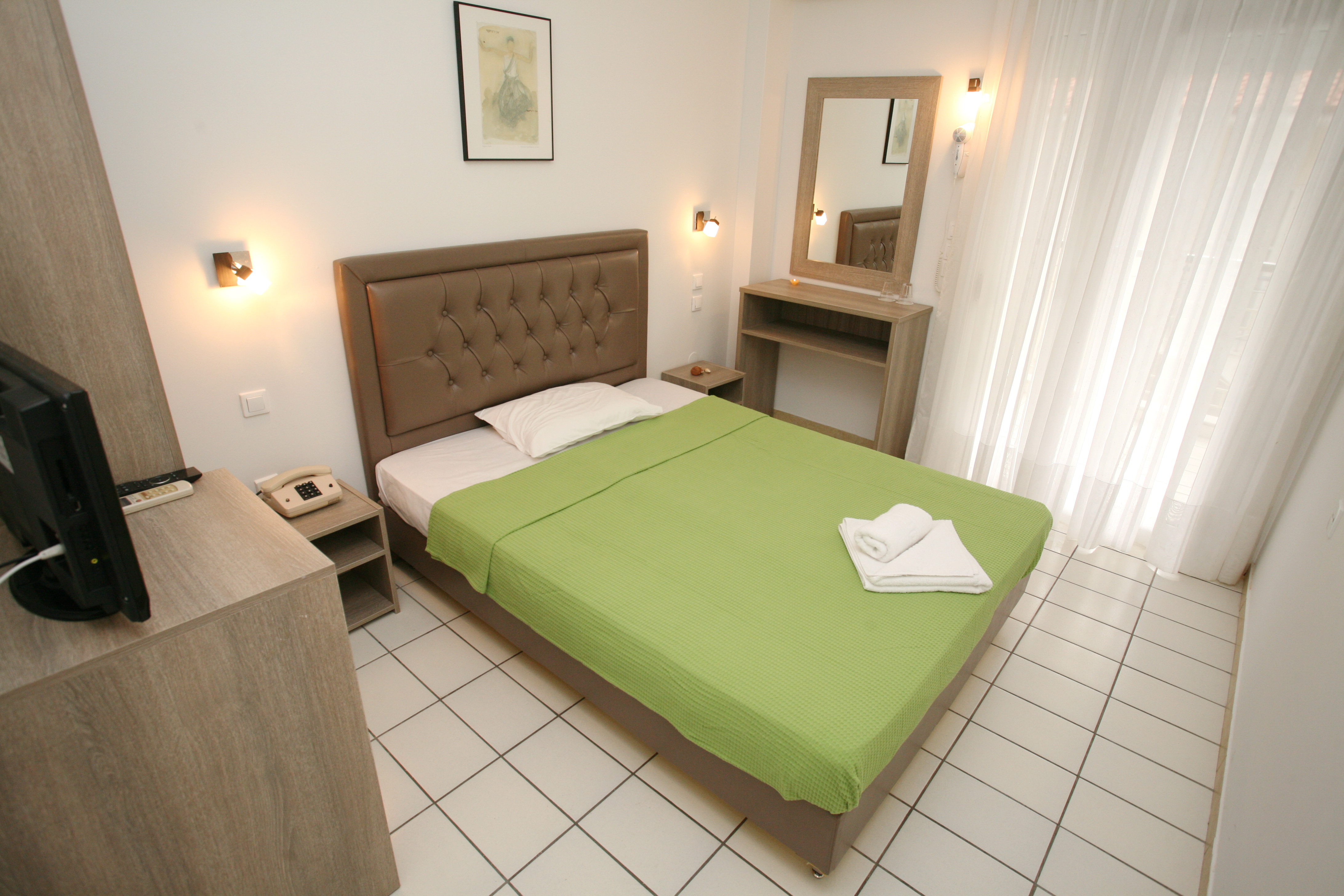 Sun Hotel