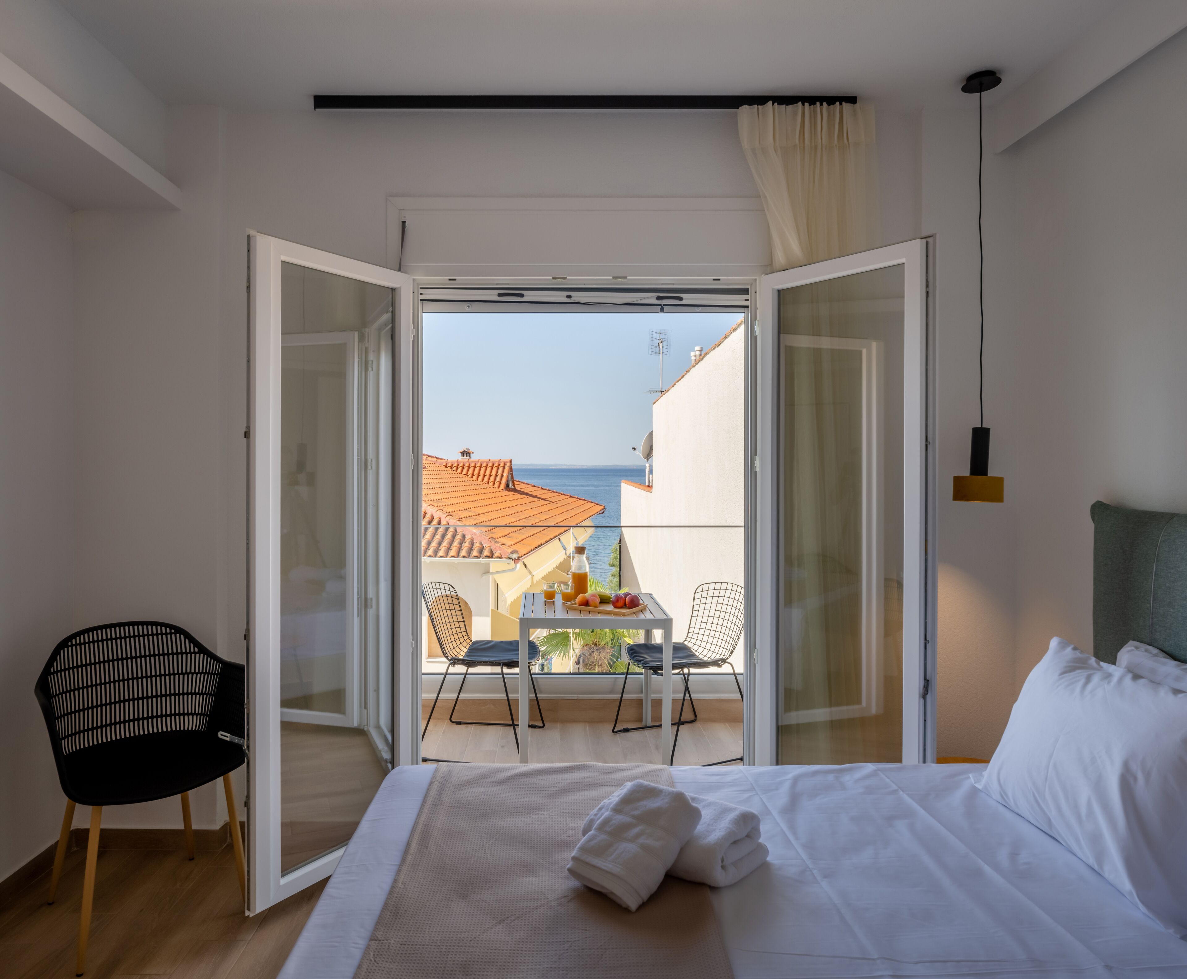 Aiora Suites