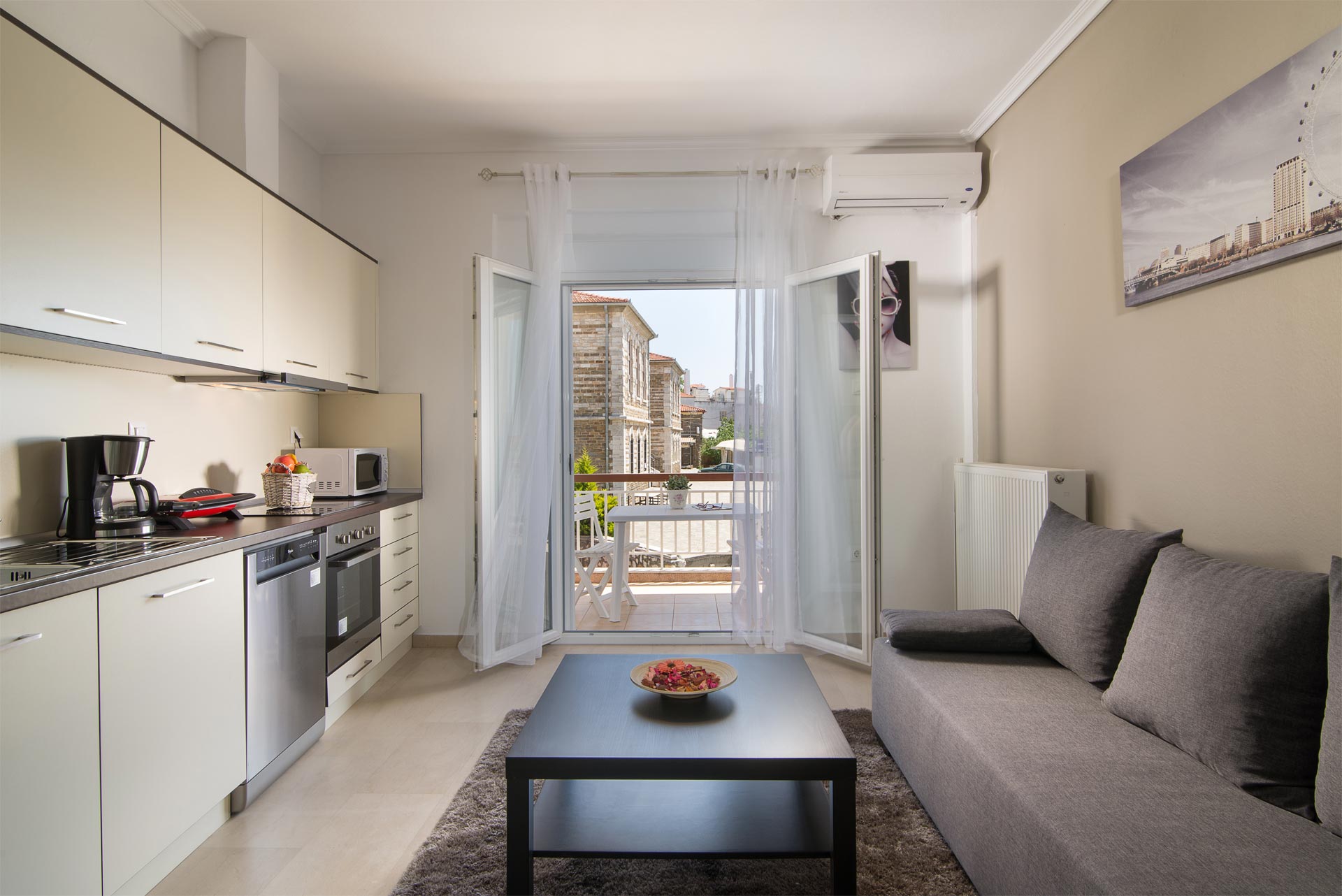 Apartments Michalis