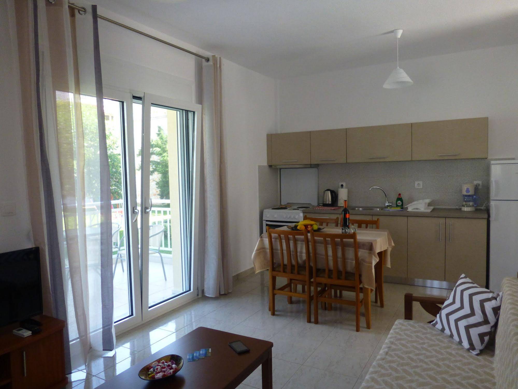 Pavloudis Apartments