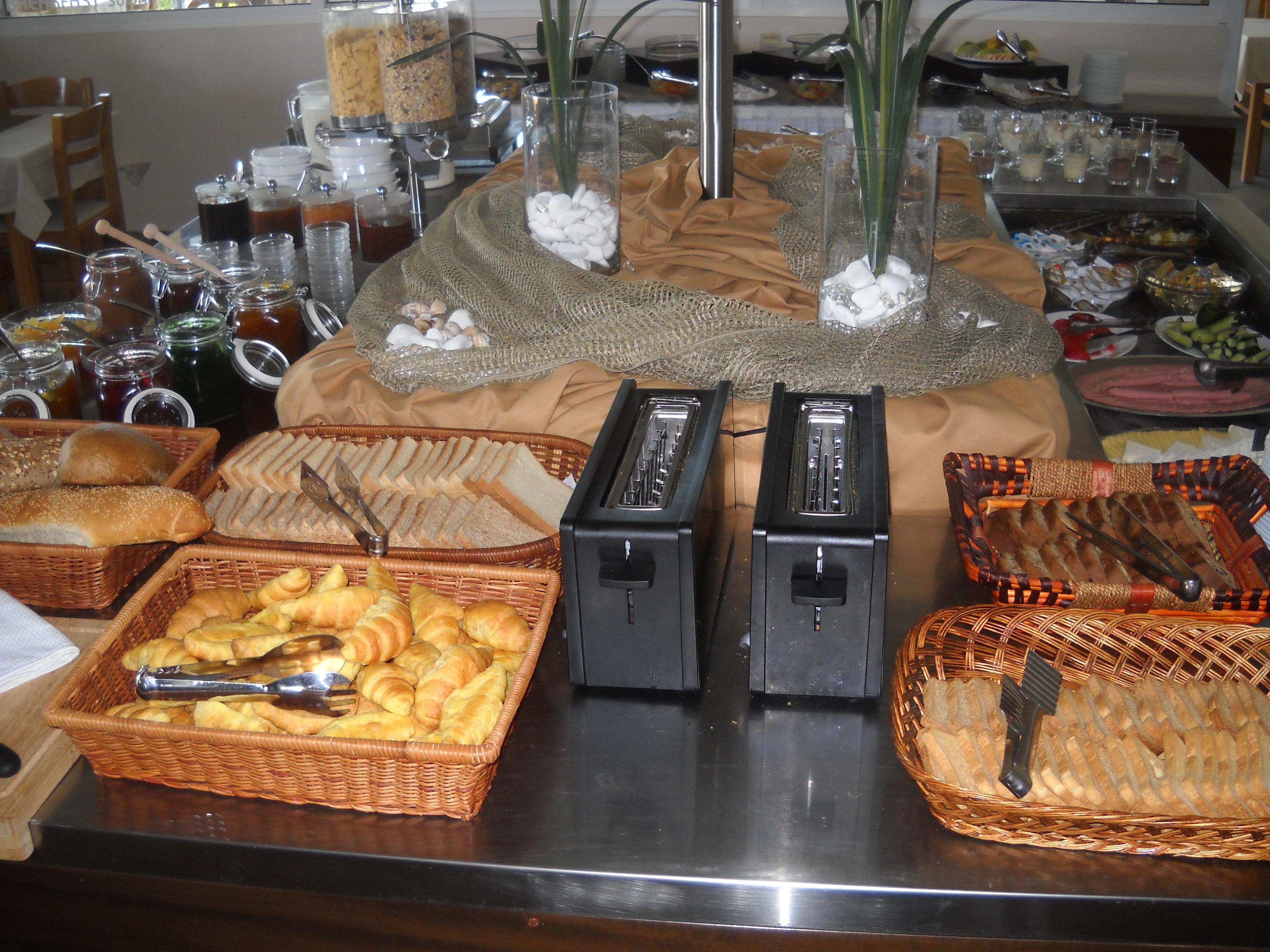 Thea Hotel