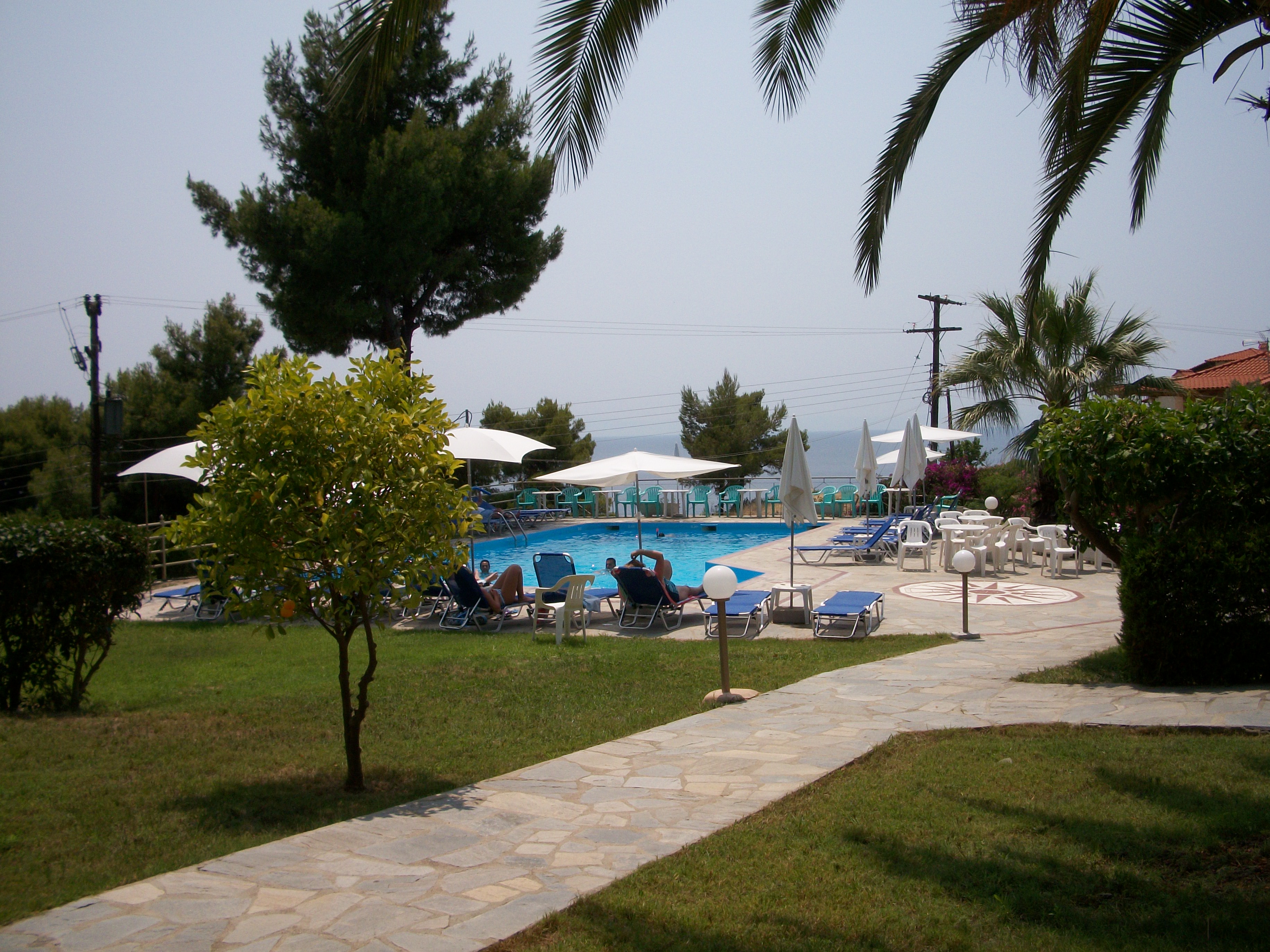 Thea Hotel