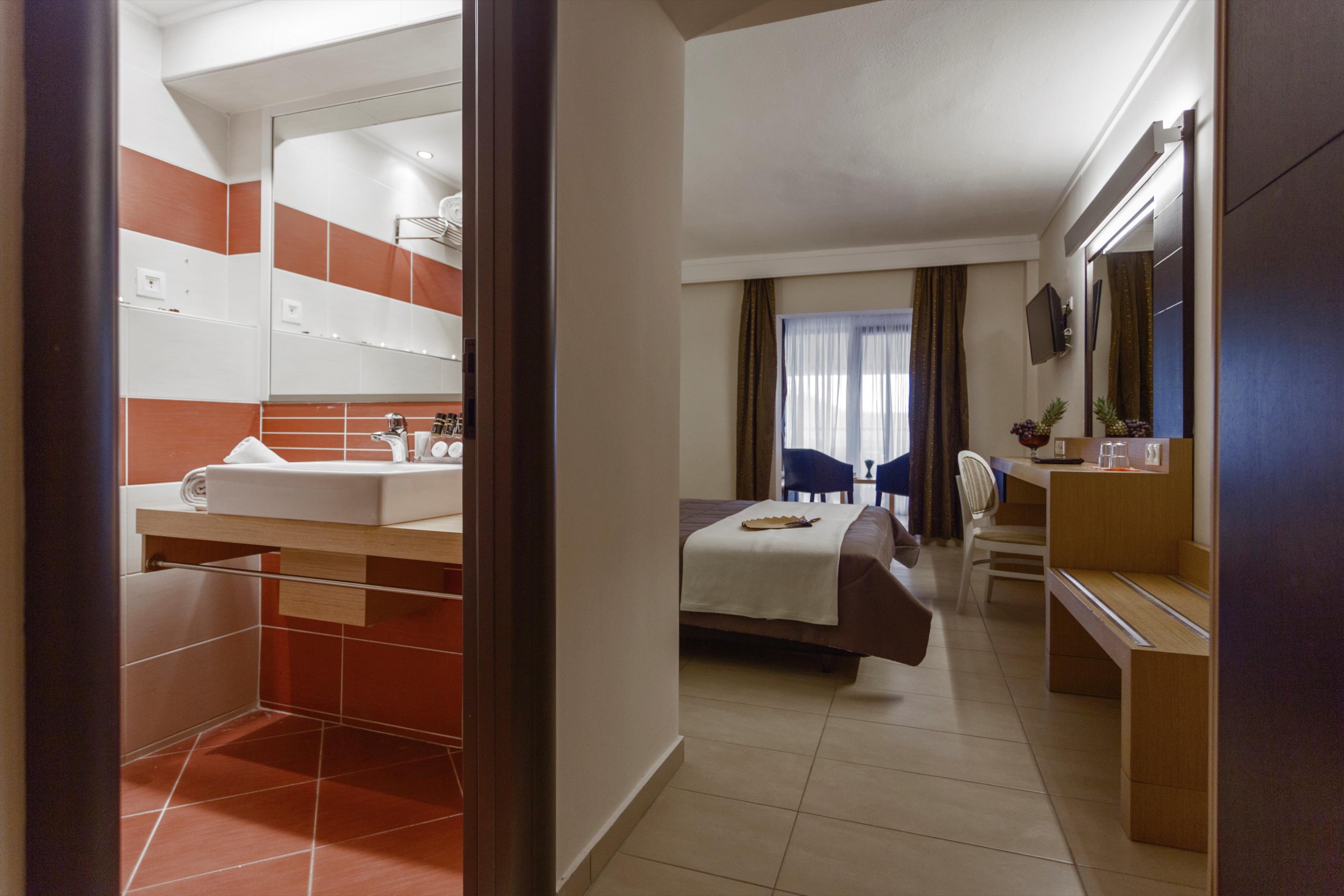 Lagomandra Hotel & Spa