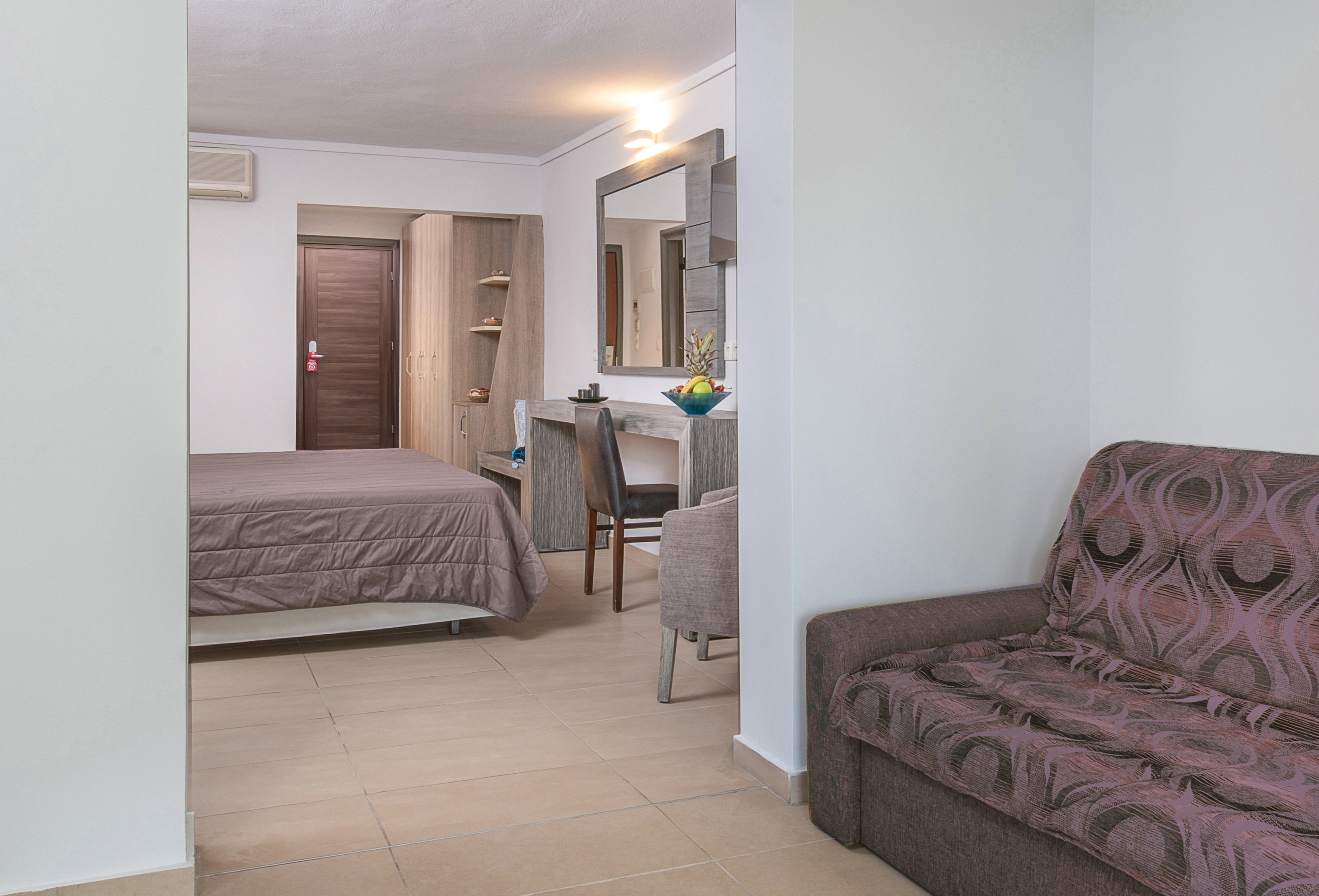 Lagomandra Hotel & Spa