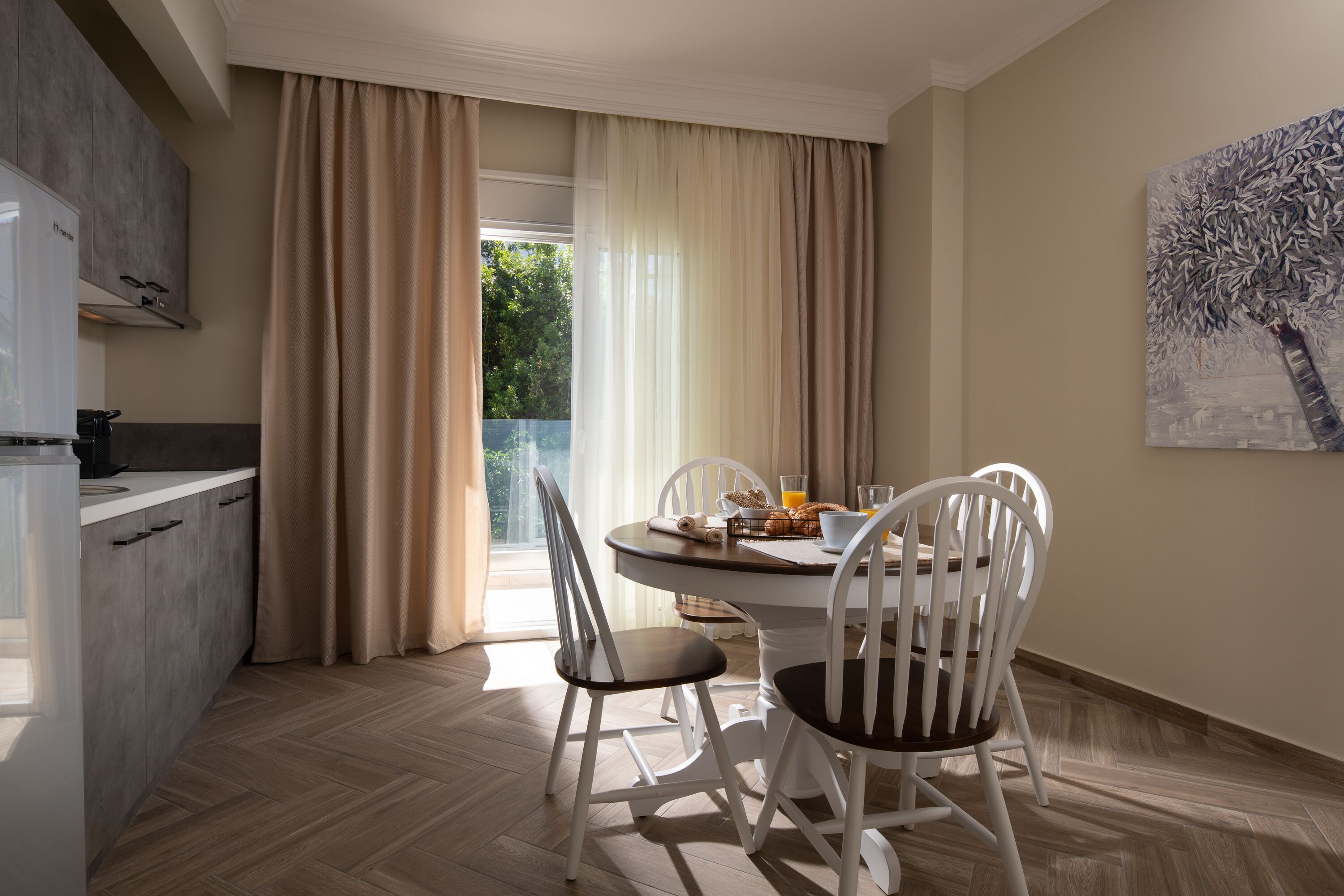 Olenia Luxury Apartments