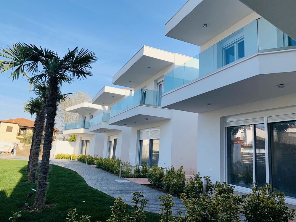 Acrotel Porto Brava Luxury Villas