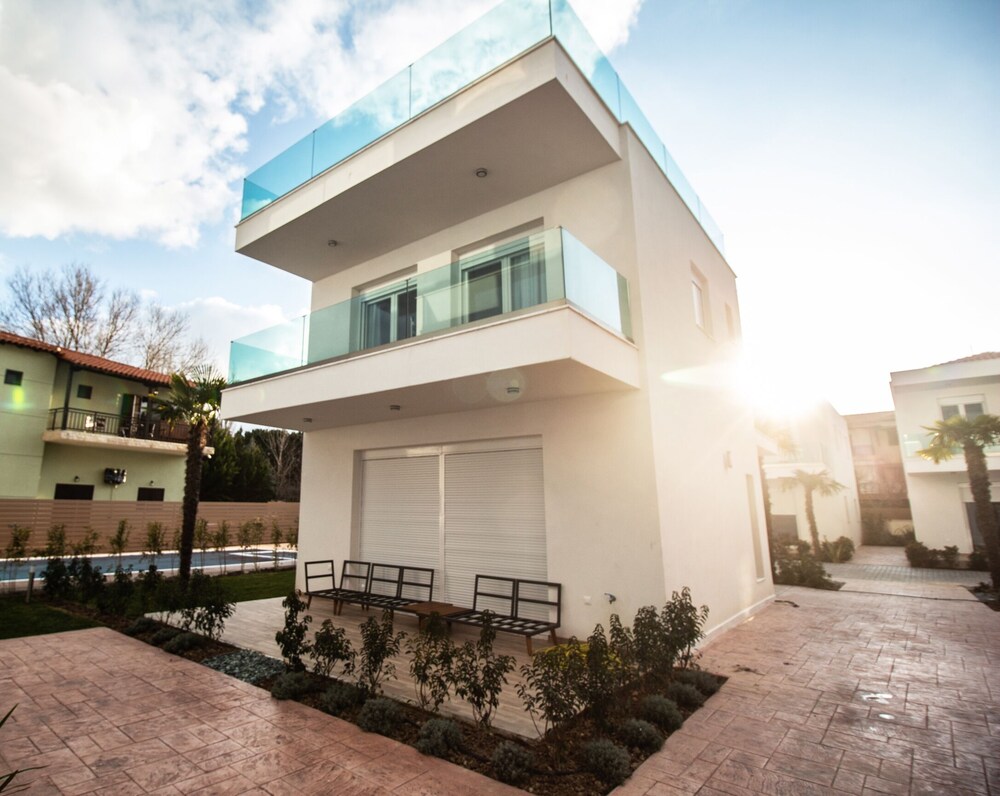Acrotel Porto Brava Luxury Villas