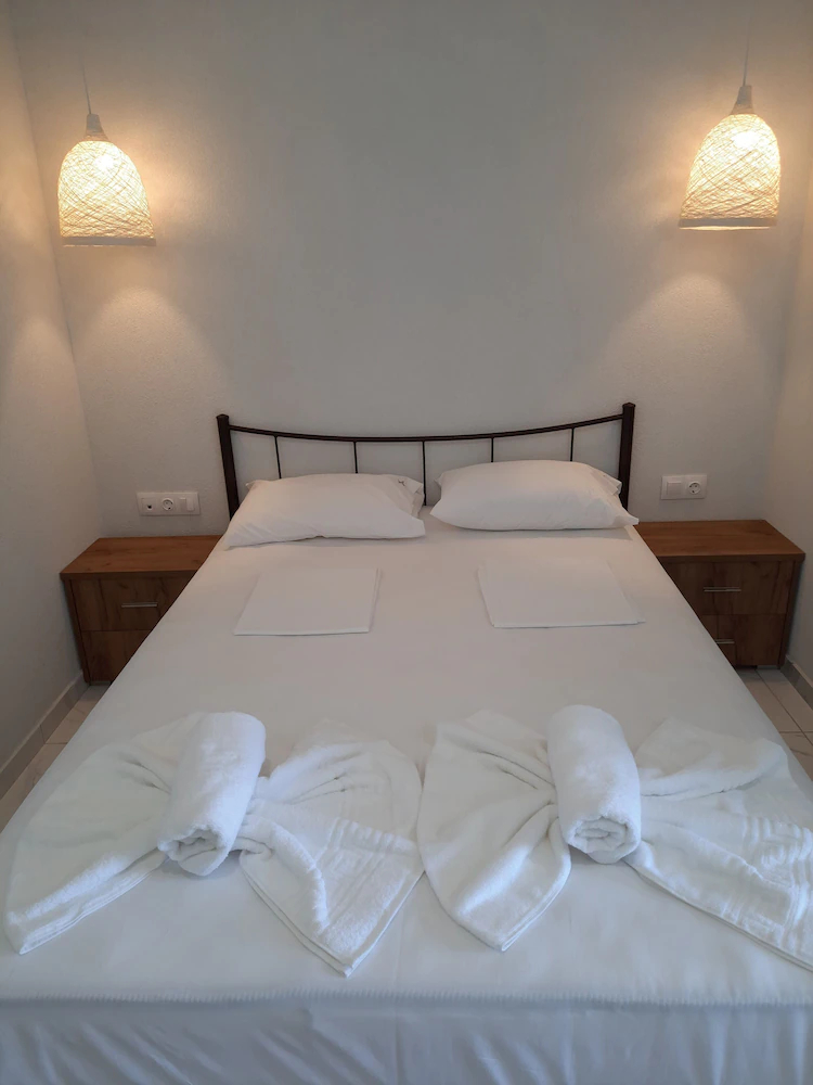 Alma Elegant rooms