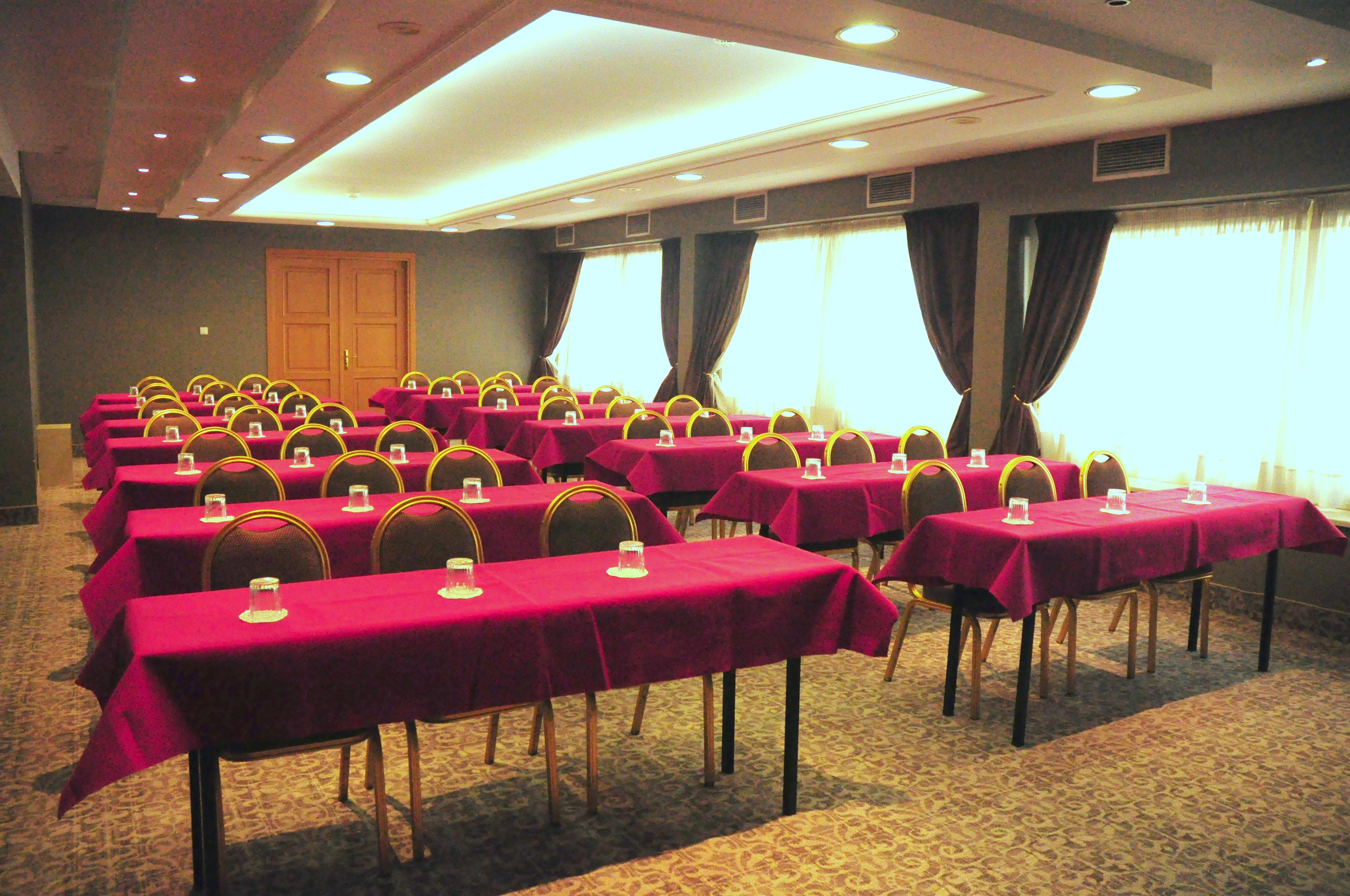 Golden Star City Resort