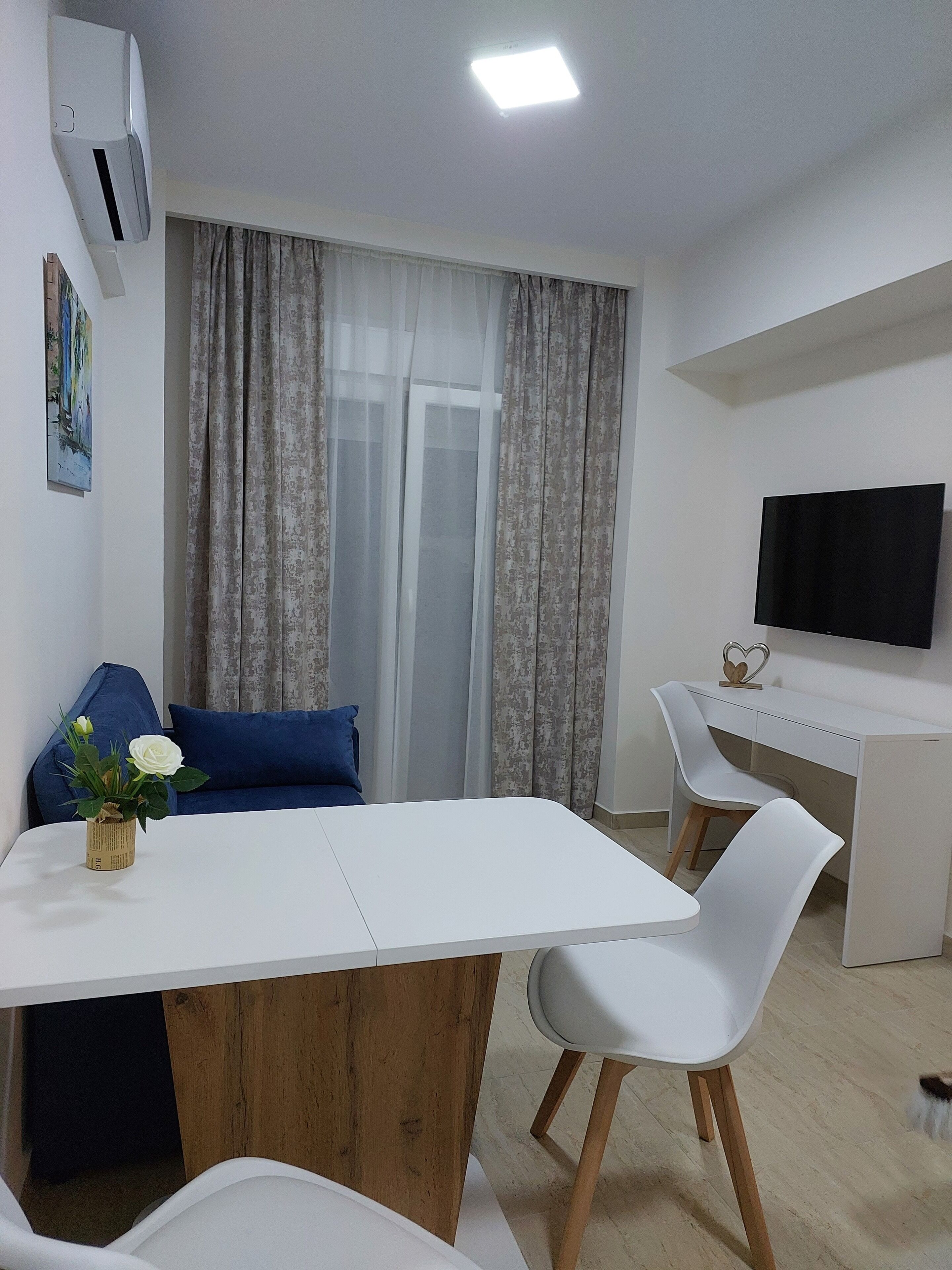 Navarino Luxe Suites With Sea View