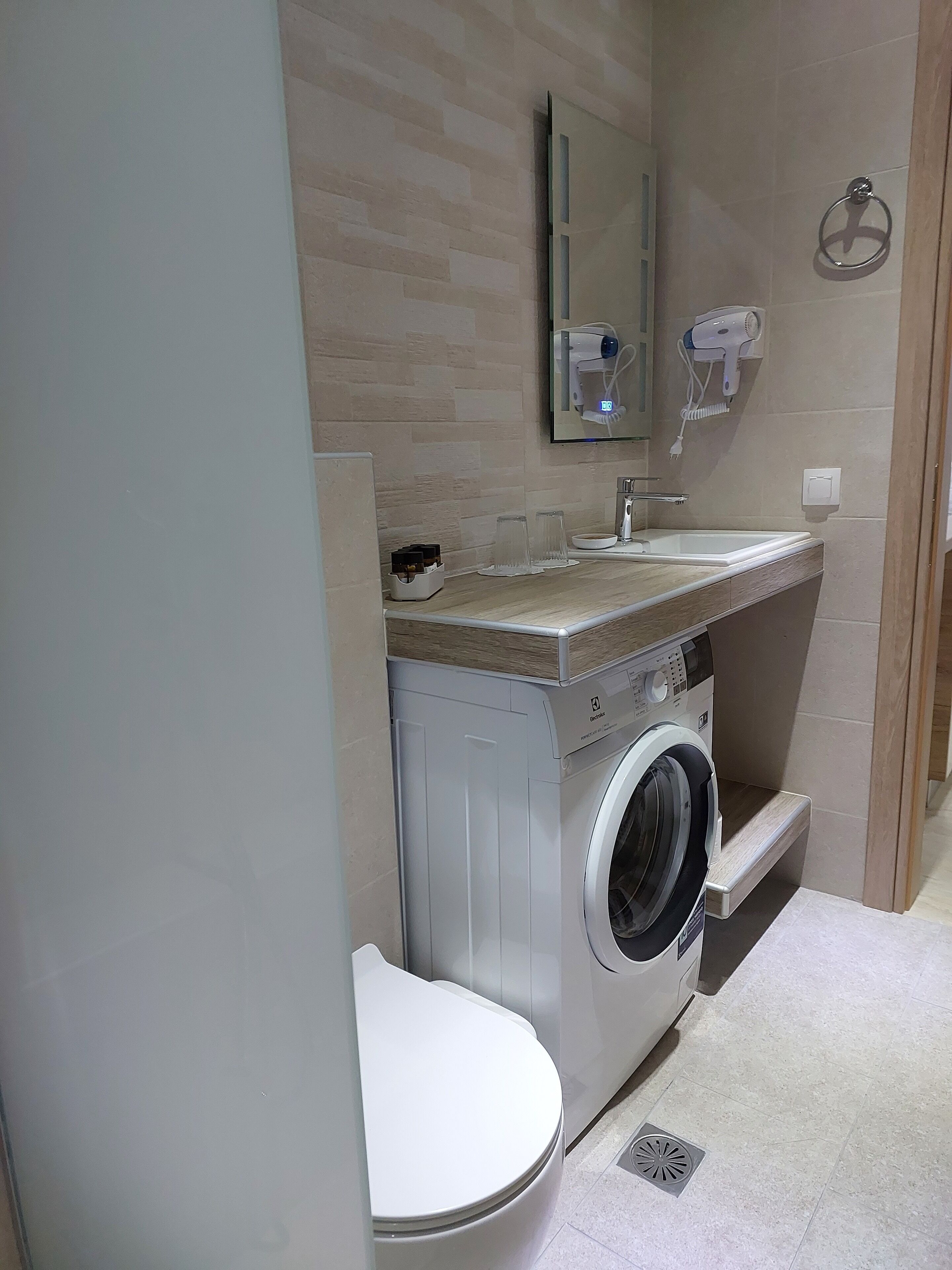 Navarino Luxe Suites With Sea View