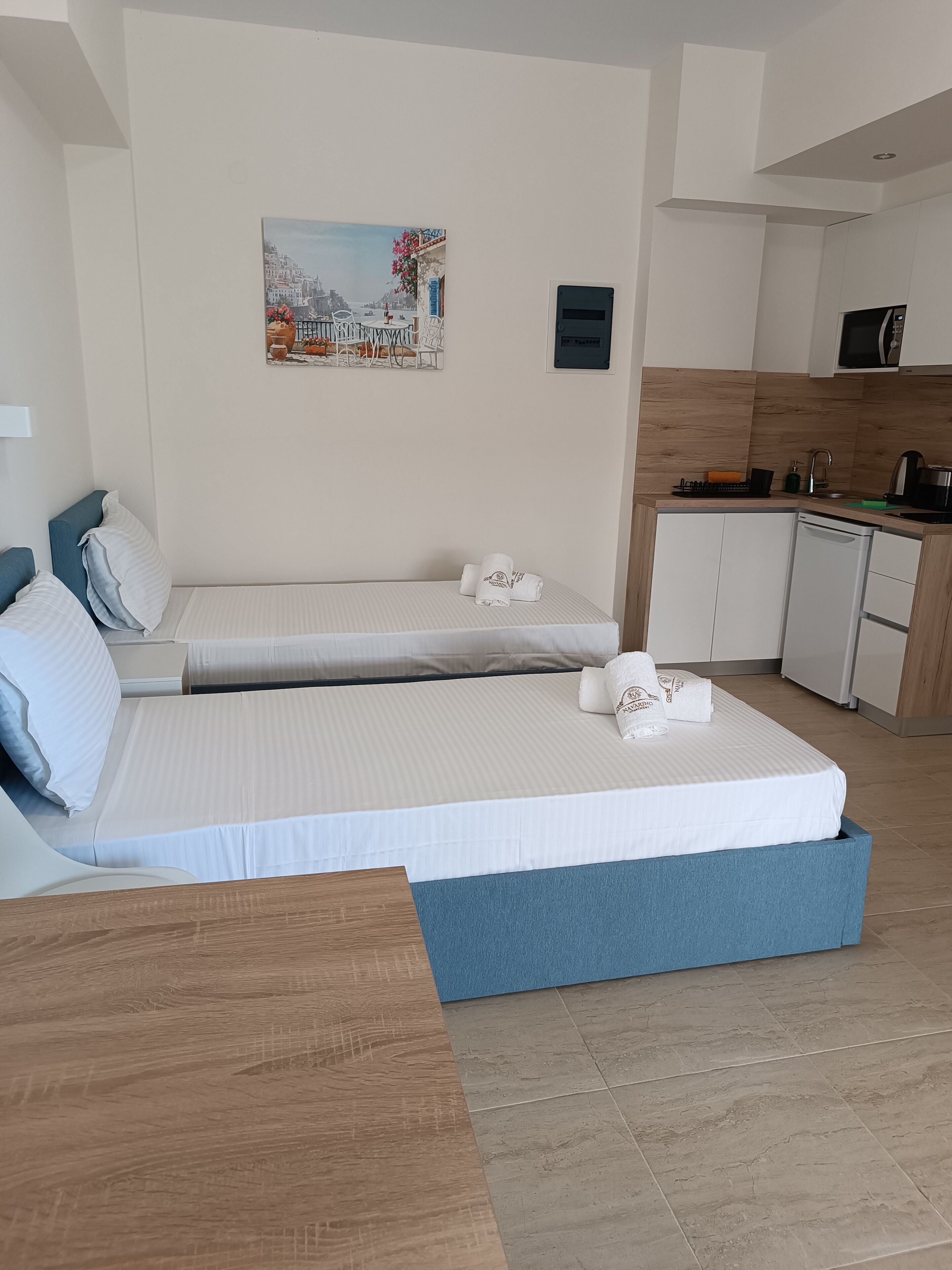 Navarino Luxe Suites With Sea View