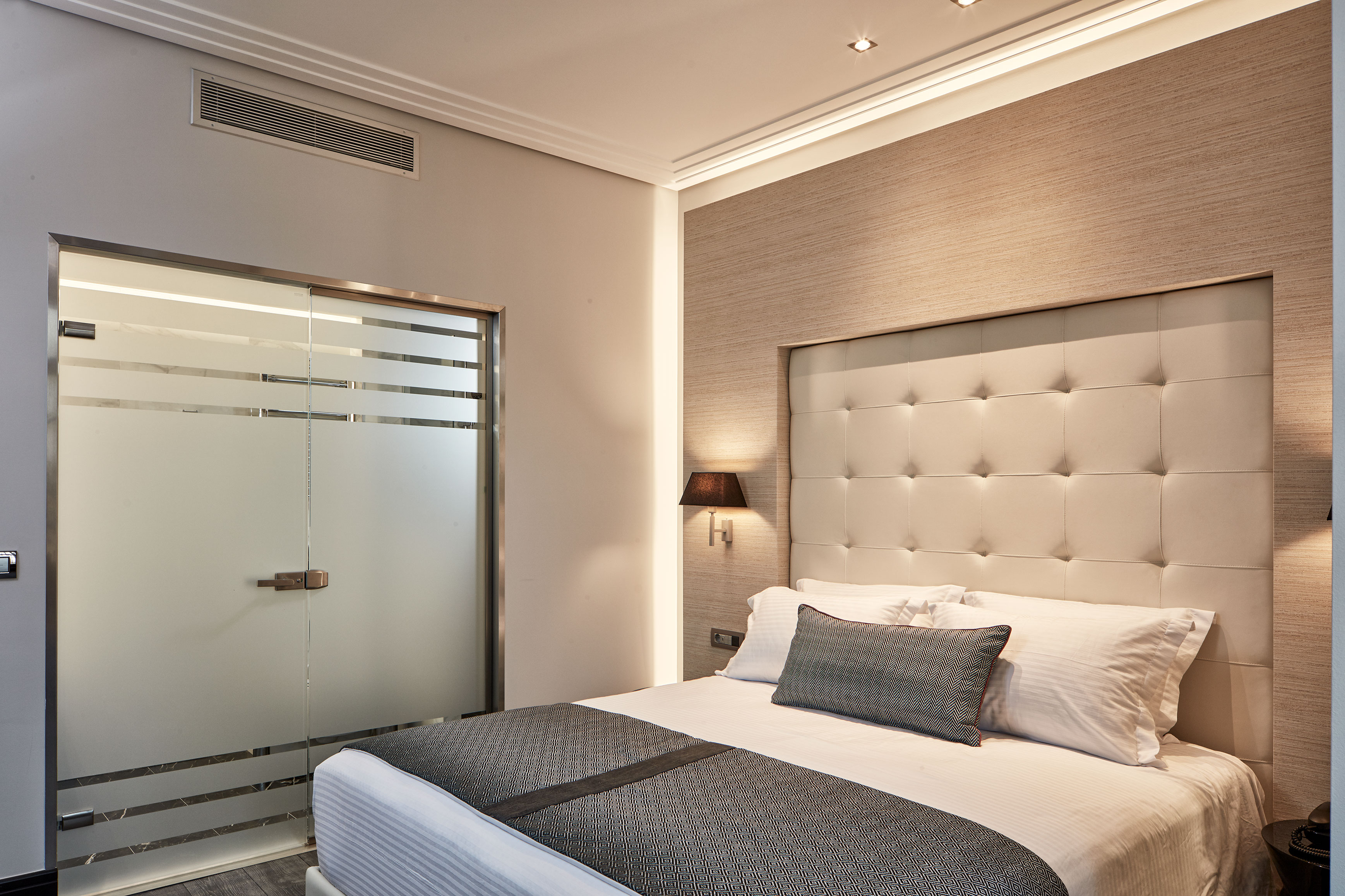 Antigon Urban Chic Hotel