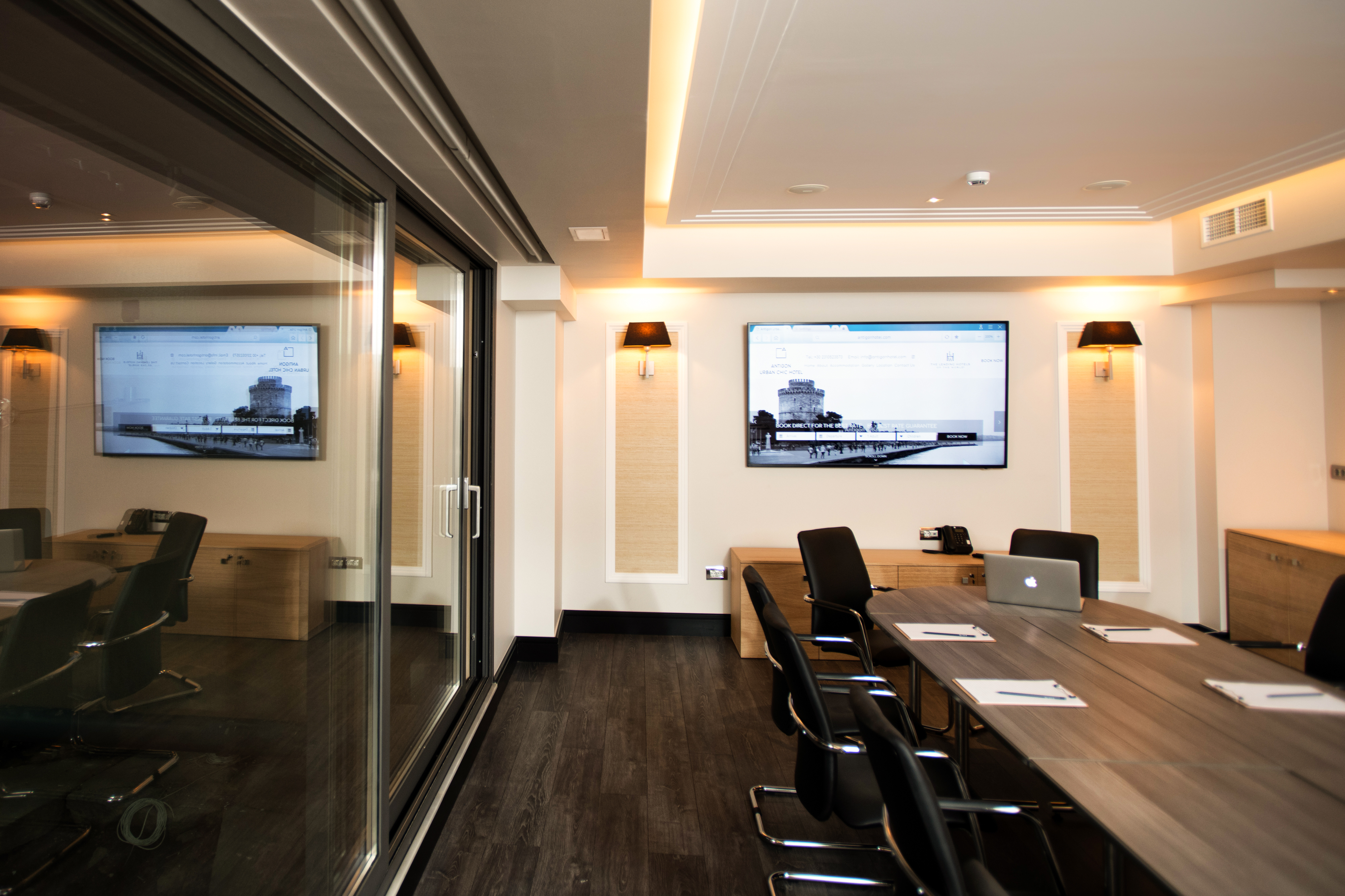 Antigon Urban Chic Hotel