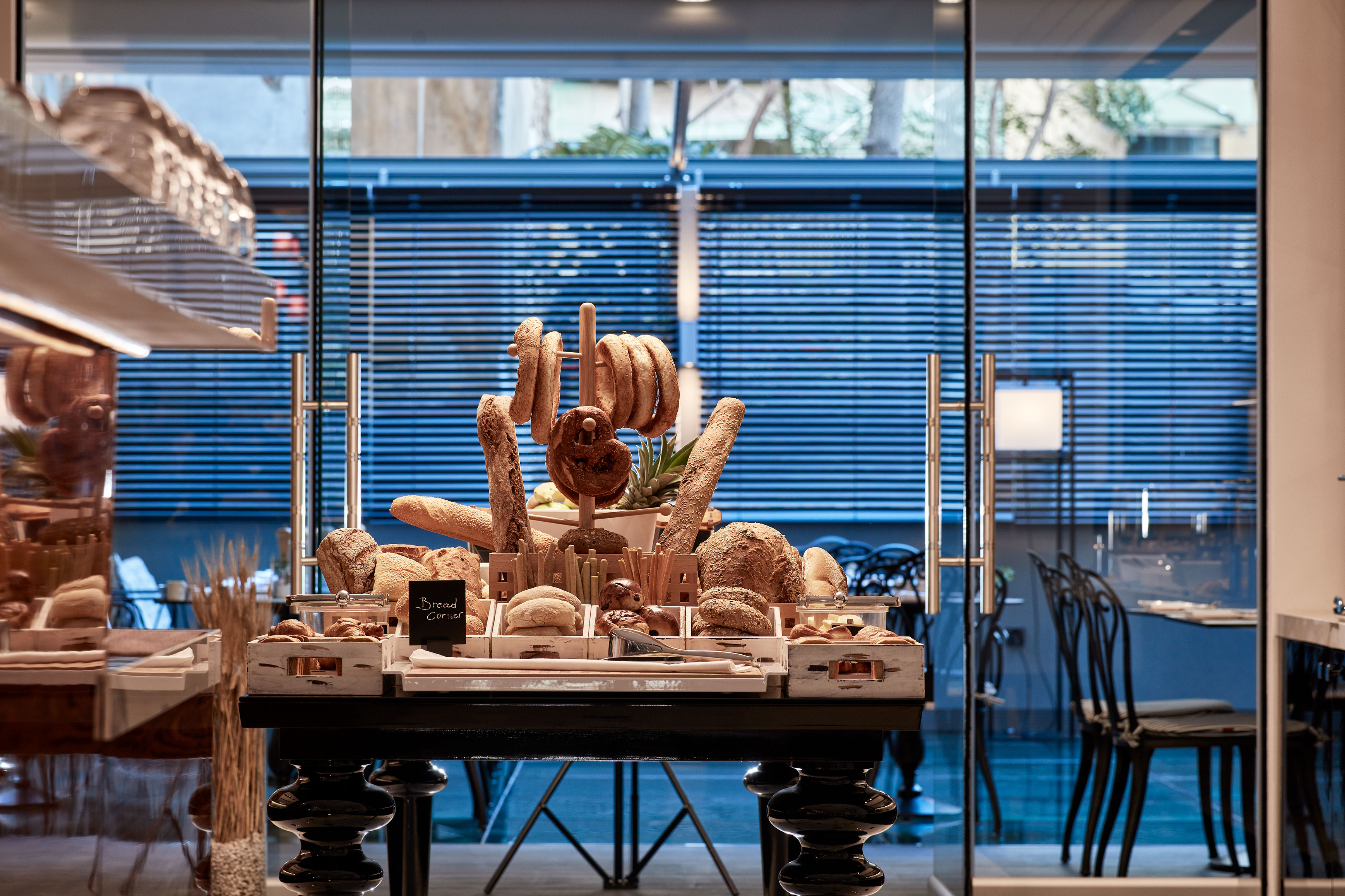 Antigon Urban Chic Hotel