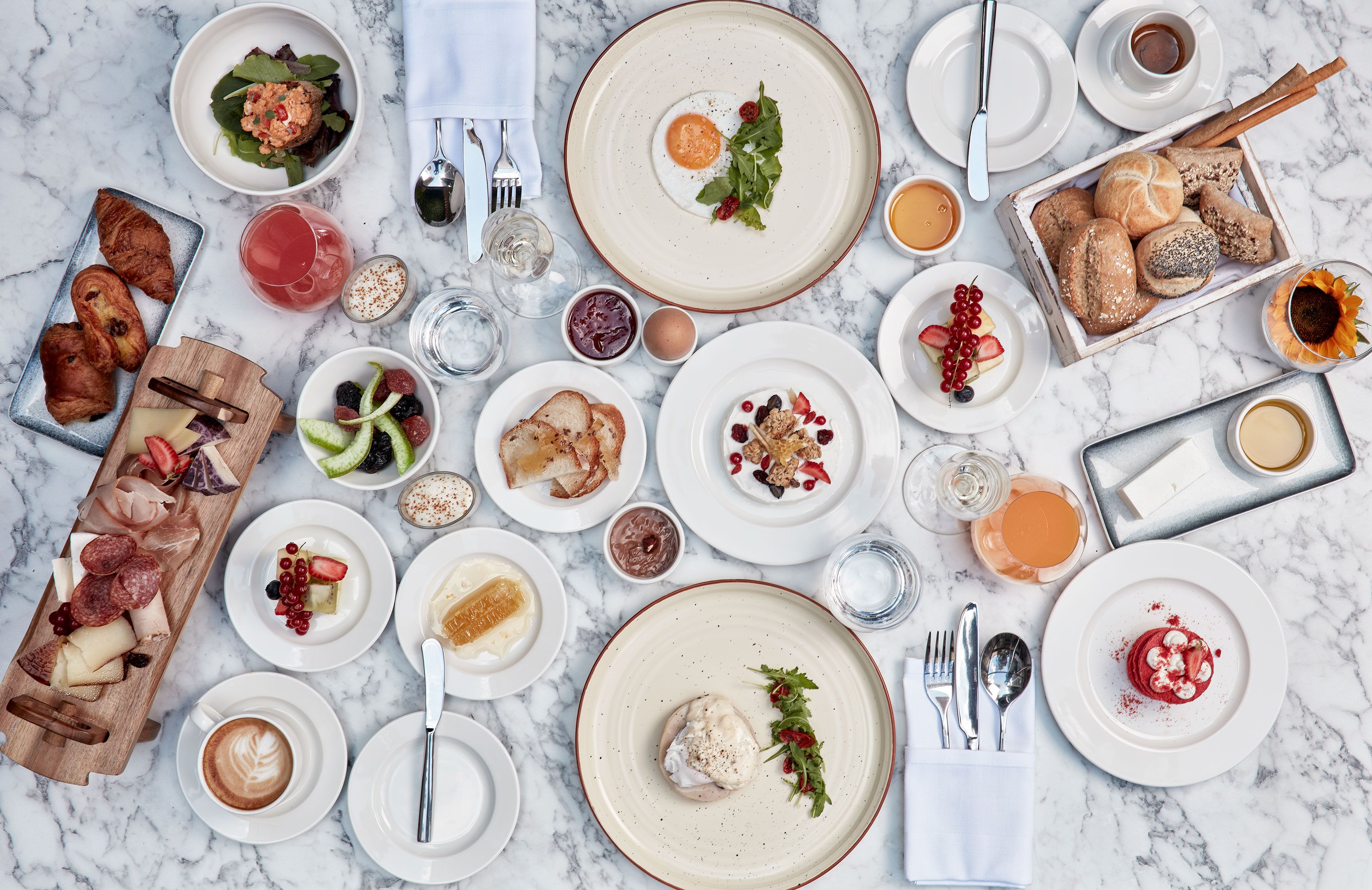 Antigon Urban Chic Hotel