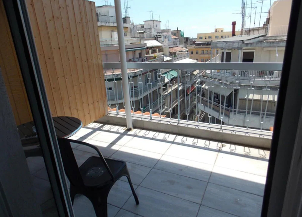 Filippou 13 Luxury APRTS with balcony