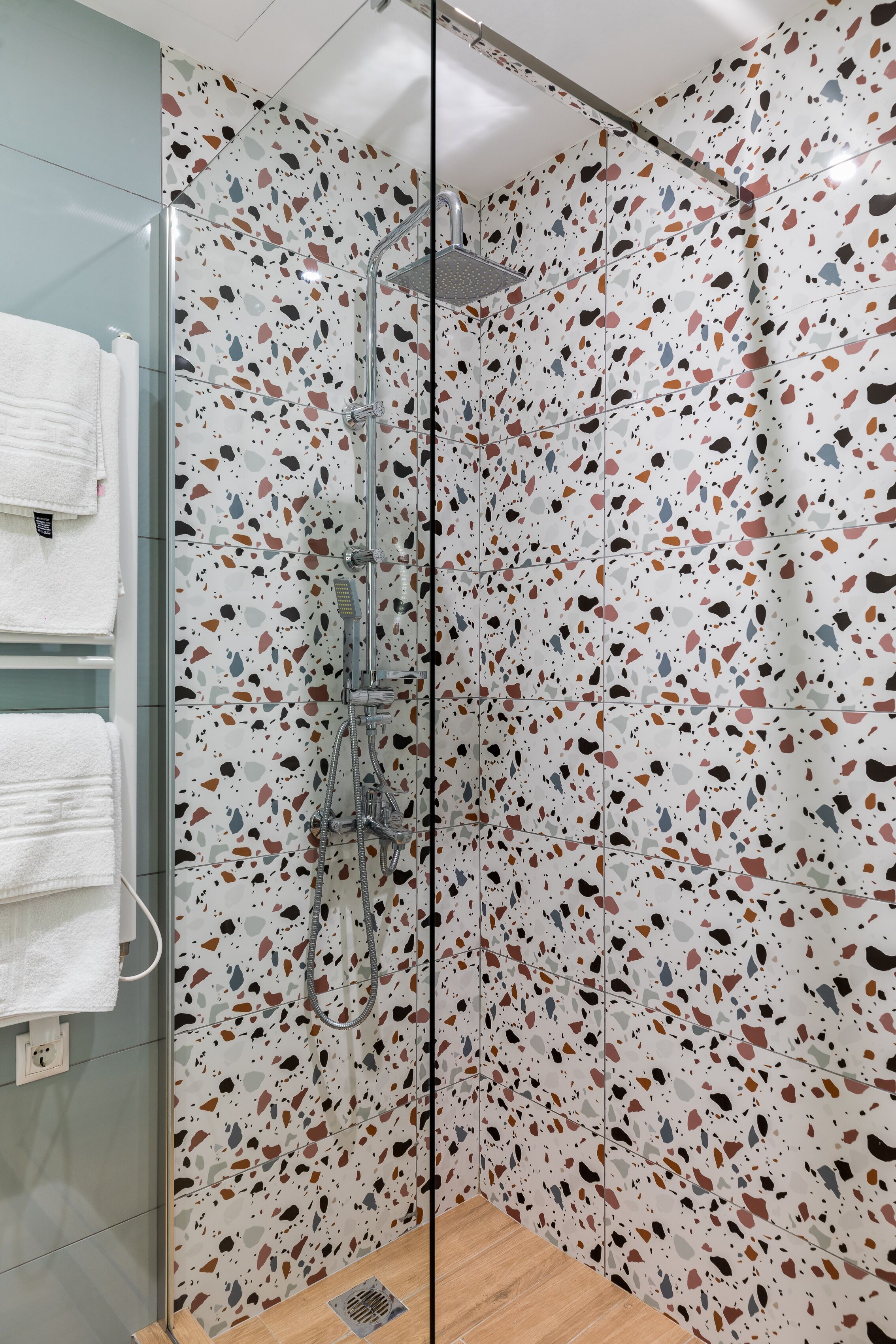 Black Onyx Comfort Suites